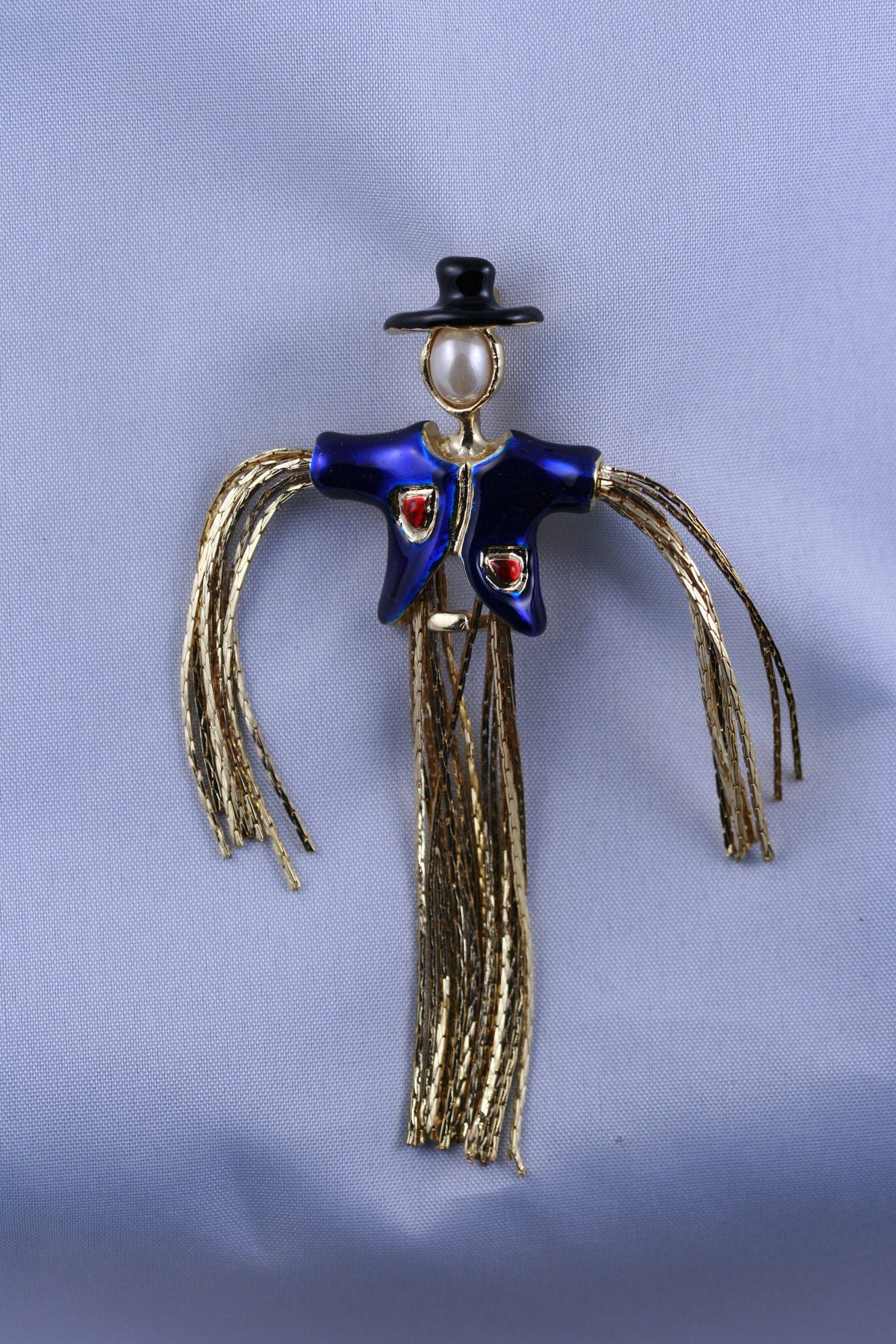 Moves Halloween Scarecrow With Pearl Pin Brooch
