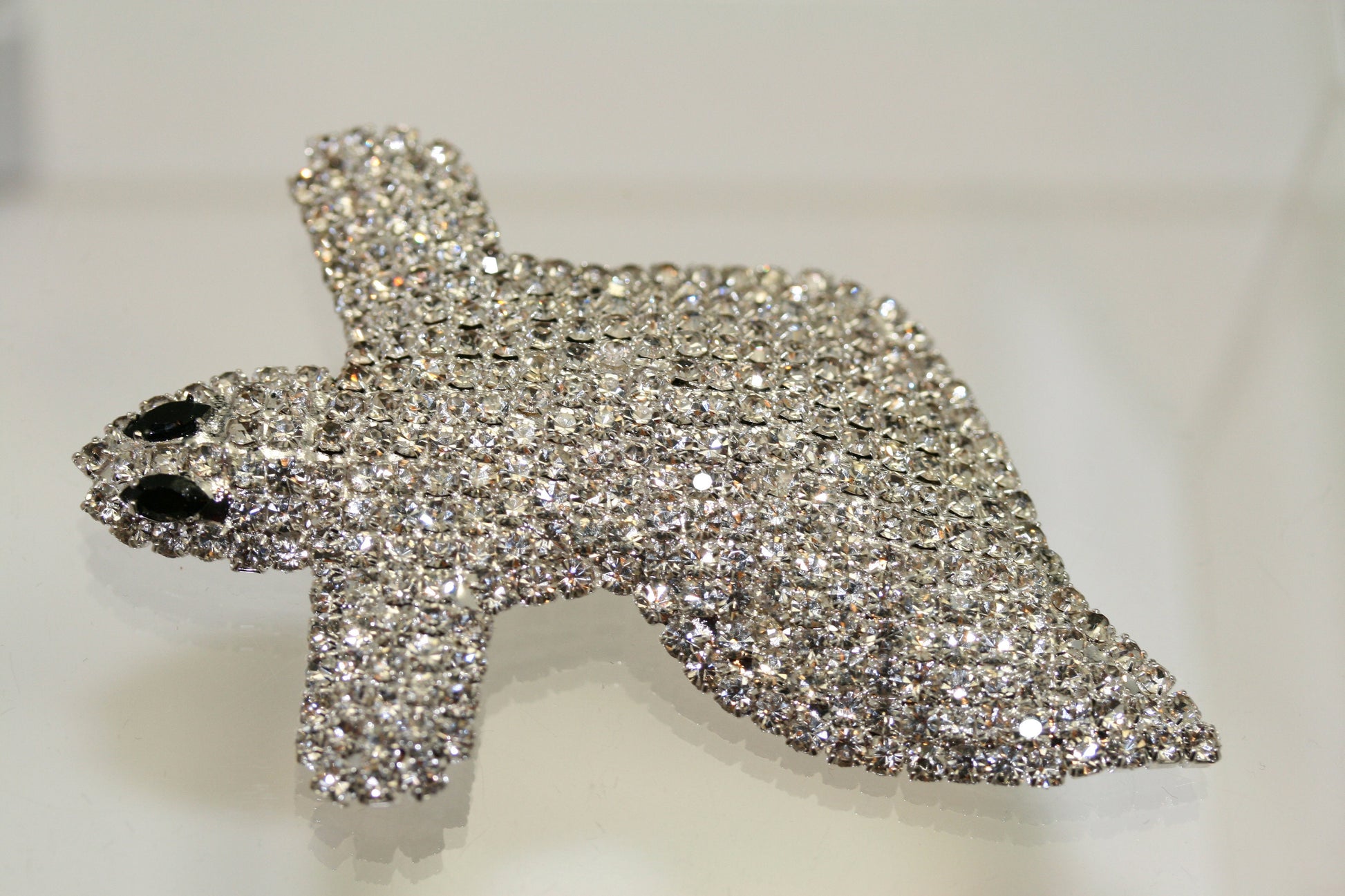 Vintage Jewelry Giant Adorable Rhinestone Spooky Flying Ghost Halloween Pin Brooch