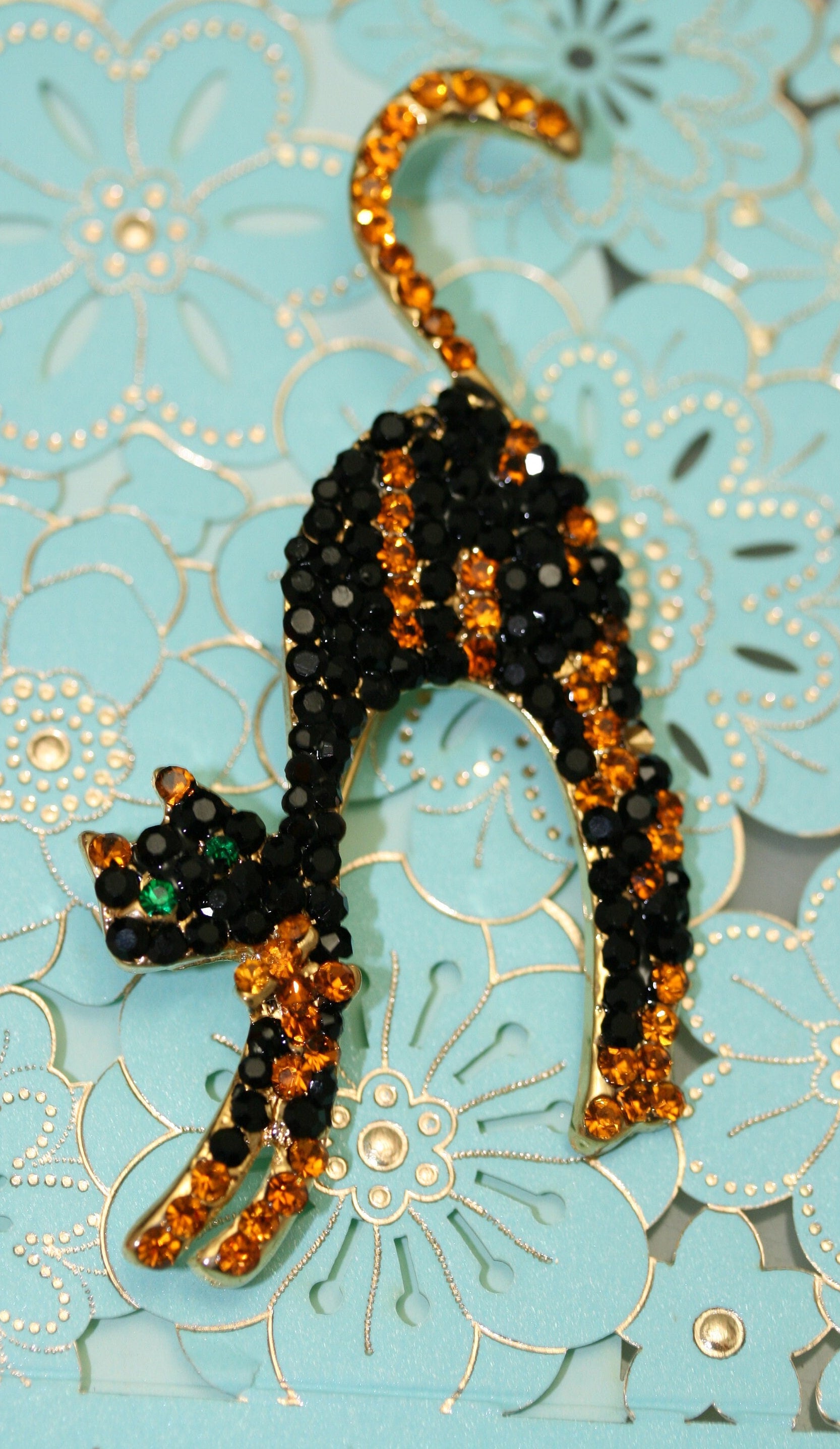 Vintage Rhinestone Black Scary Halloween Cat Brooch Pin