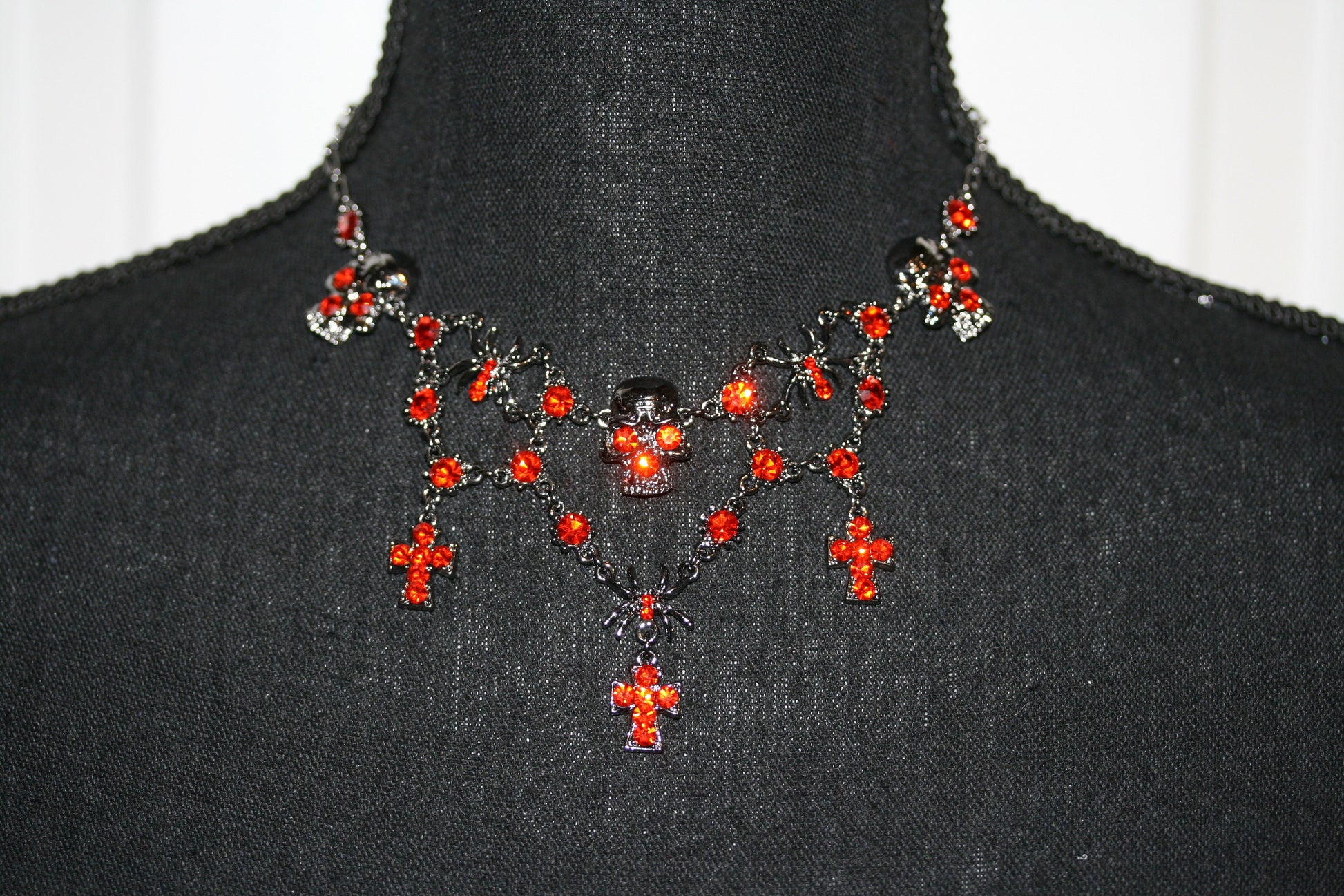 Halloween Rhinestone Spider Skull Choker Necklace Vintage Cross Jewelry