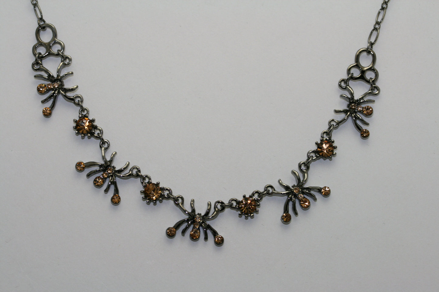 Rhinestone Halloween Gun Metal Spider Choker Necklace Jewelry