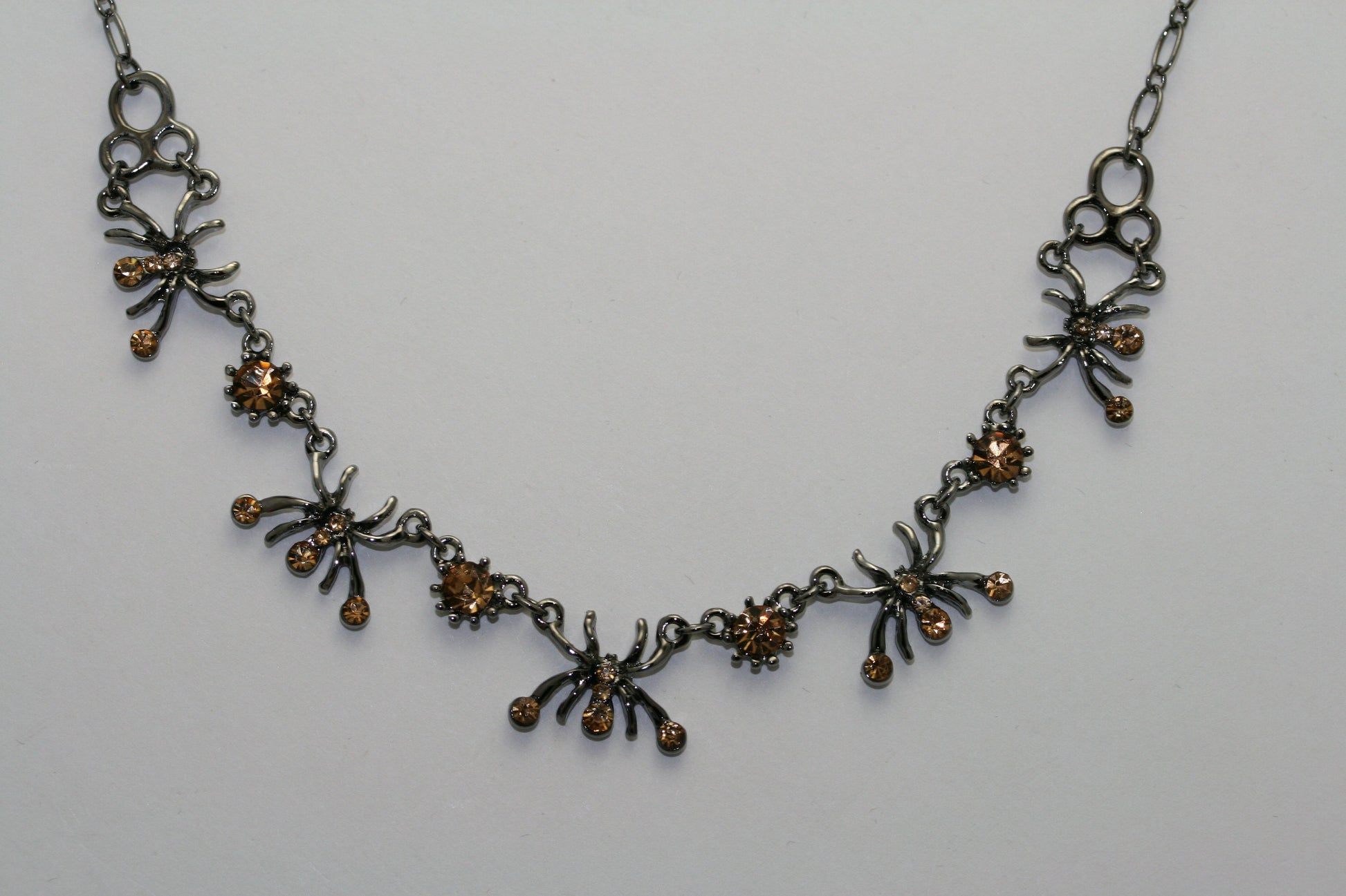 Rhinestone Halloween Gun Metal Spider Choker Necklace Jewelry