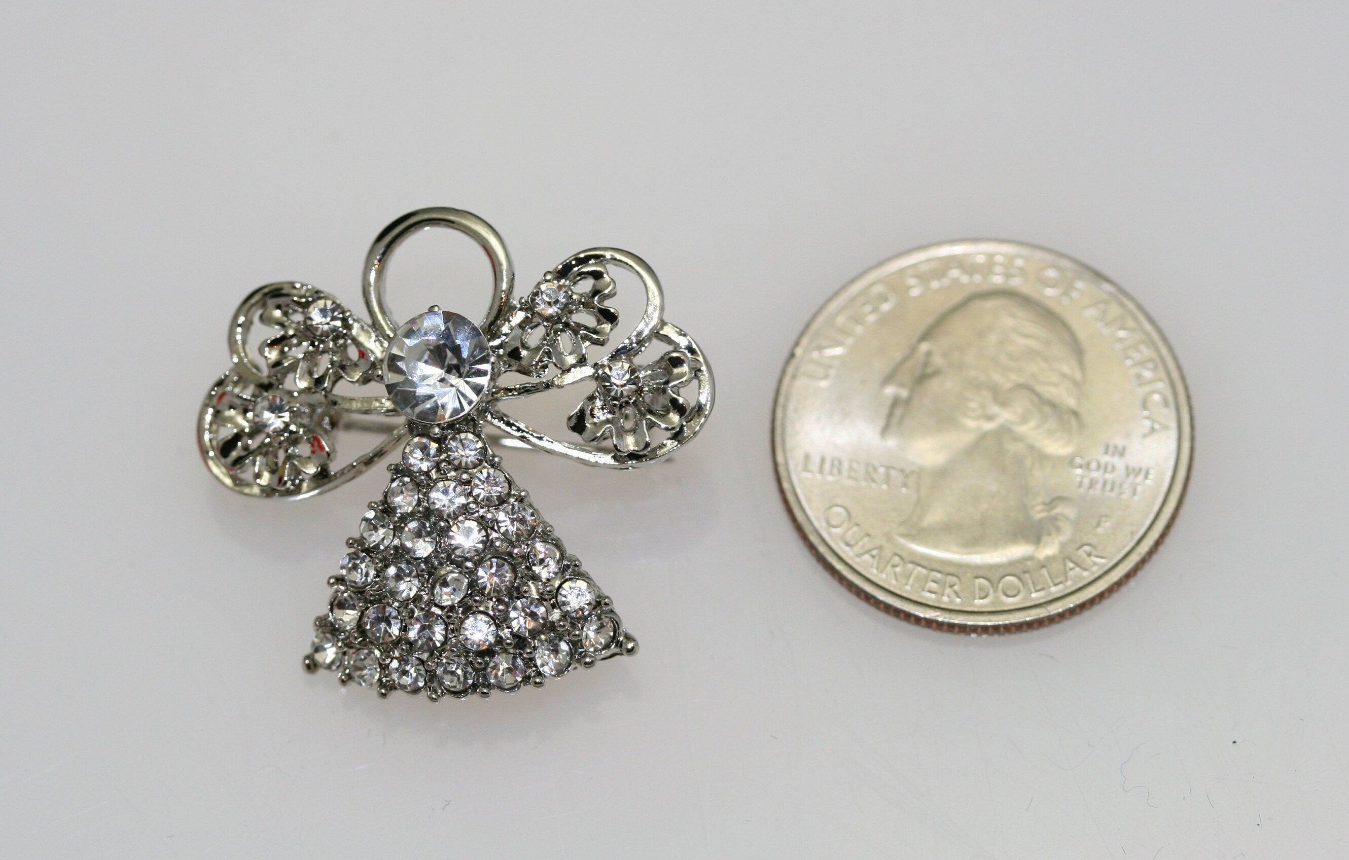 JJ Vintage Angel Pin Brooch Christmas Horn Rhinestone Stars