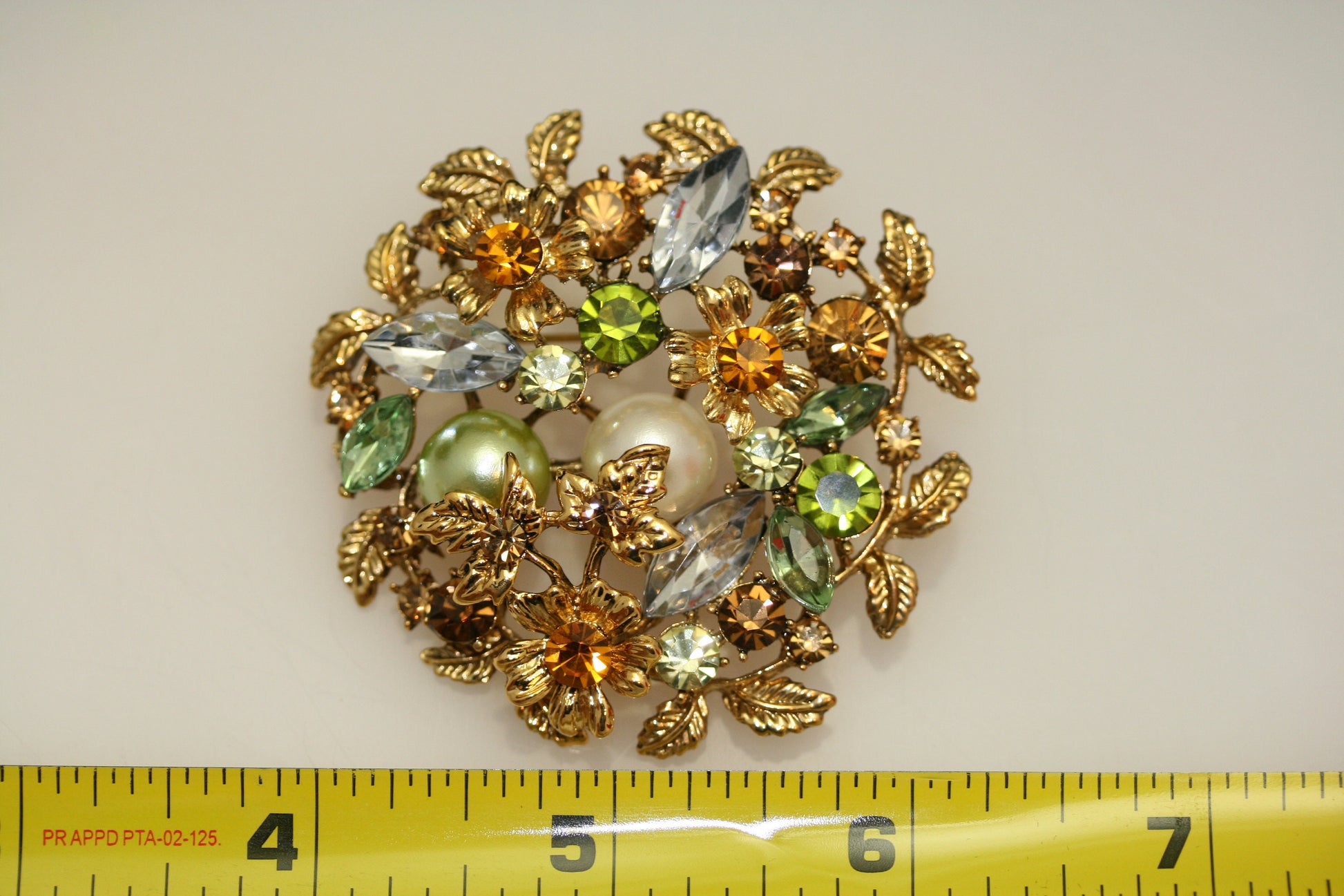 Round 3D Christmas Flower Wreath Brooch, Vintage CZ Crystal and Pearl Pin, Exquisite Luxury Christmas Fall Jewelry