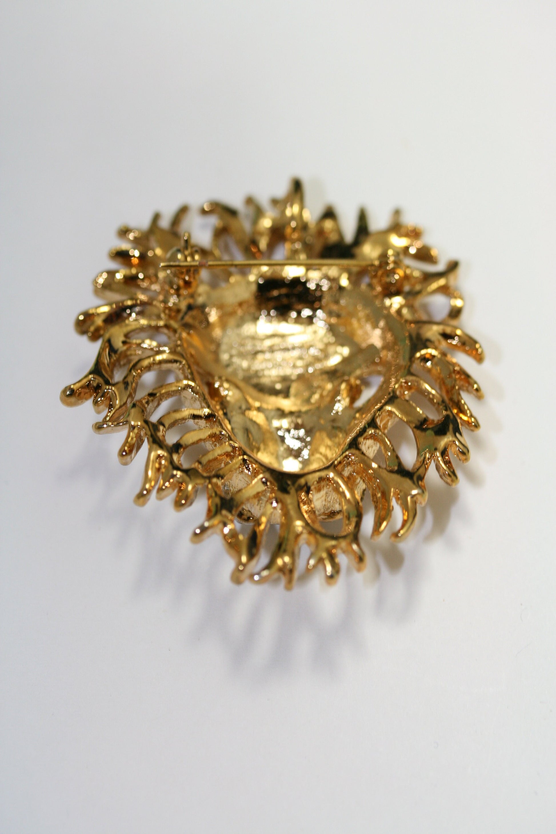 Large 3D LION Head Cat Green Eyes Rhinestone Brooch Pin And Pendant In Gold-tone