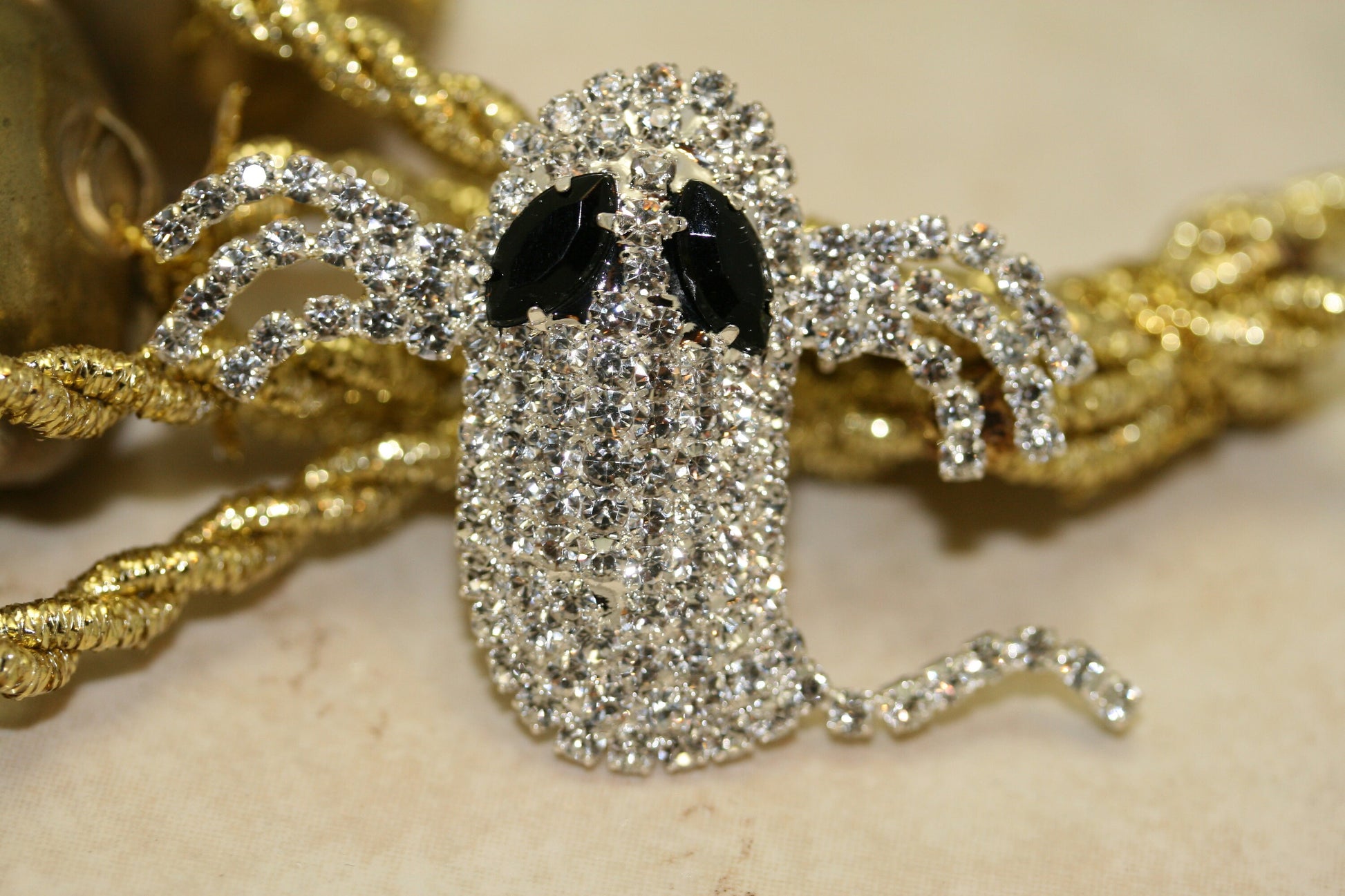 GRANDLING Bling bling Halloween Ghost Theme Gift Rhinestone Jewelry "Ghost" Brooch Pins