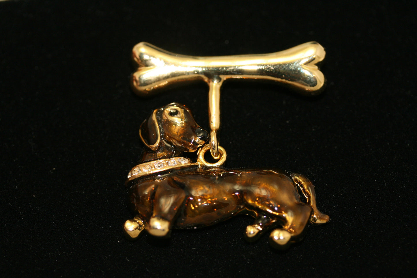 Vintage Dachshund Dog Enamel Pin Bone Wiener Rhinestone