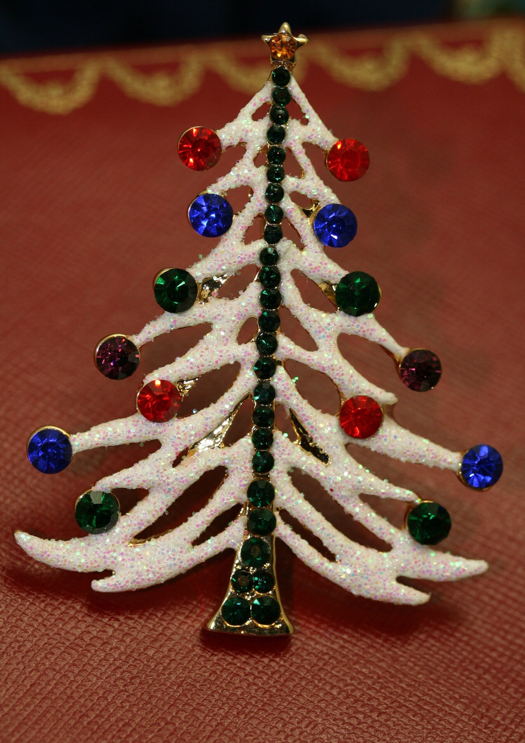 White Glitter Traditional Christmas Tree Pin Brooch With Red And Green Rhinestone