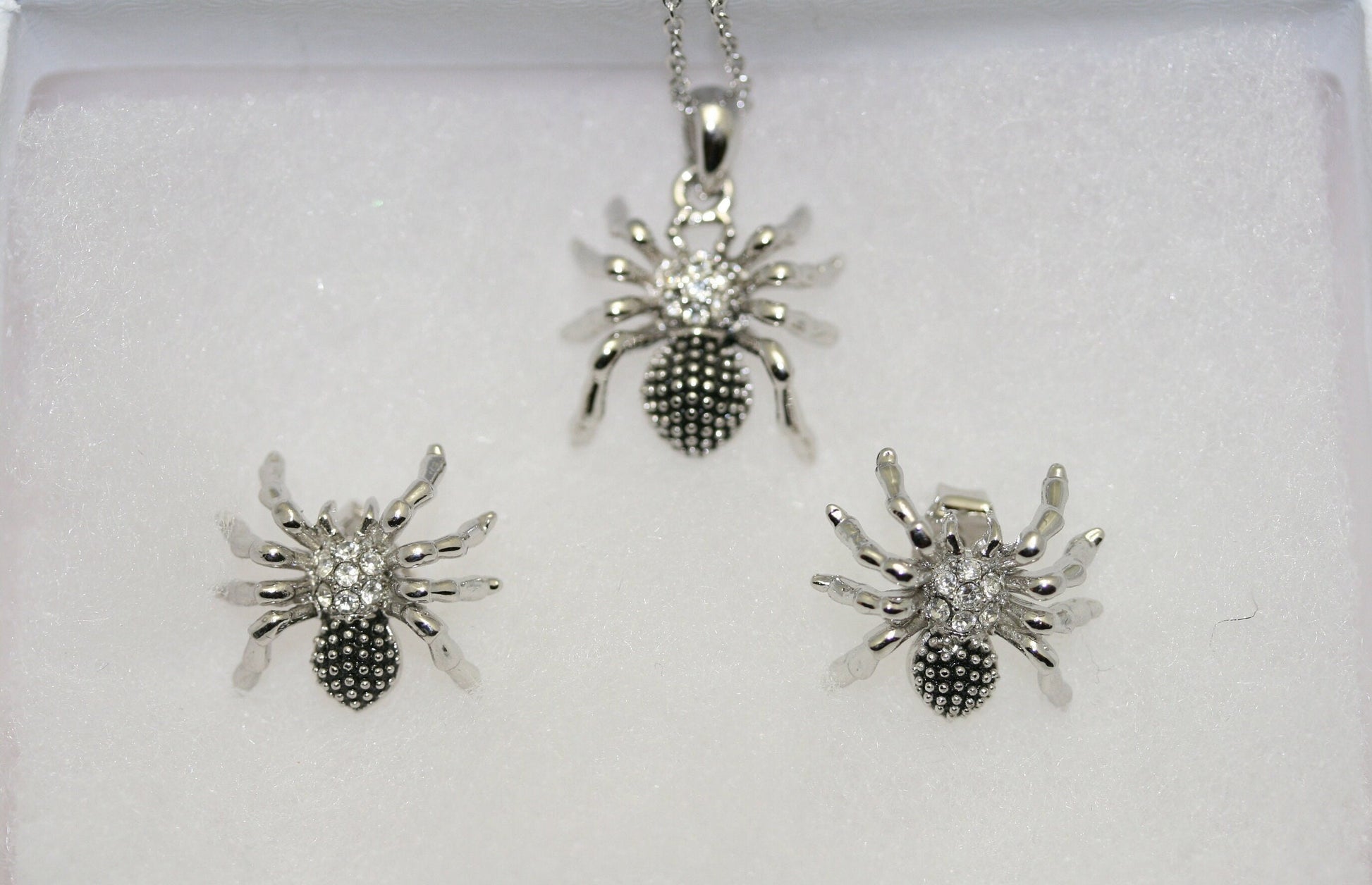Halloween Insect Silver Tone Metal with Rhinestones Spider Charms Necklace And Earring Jewelry Set