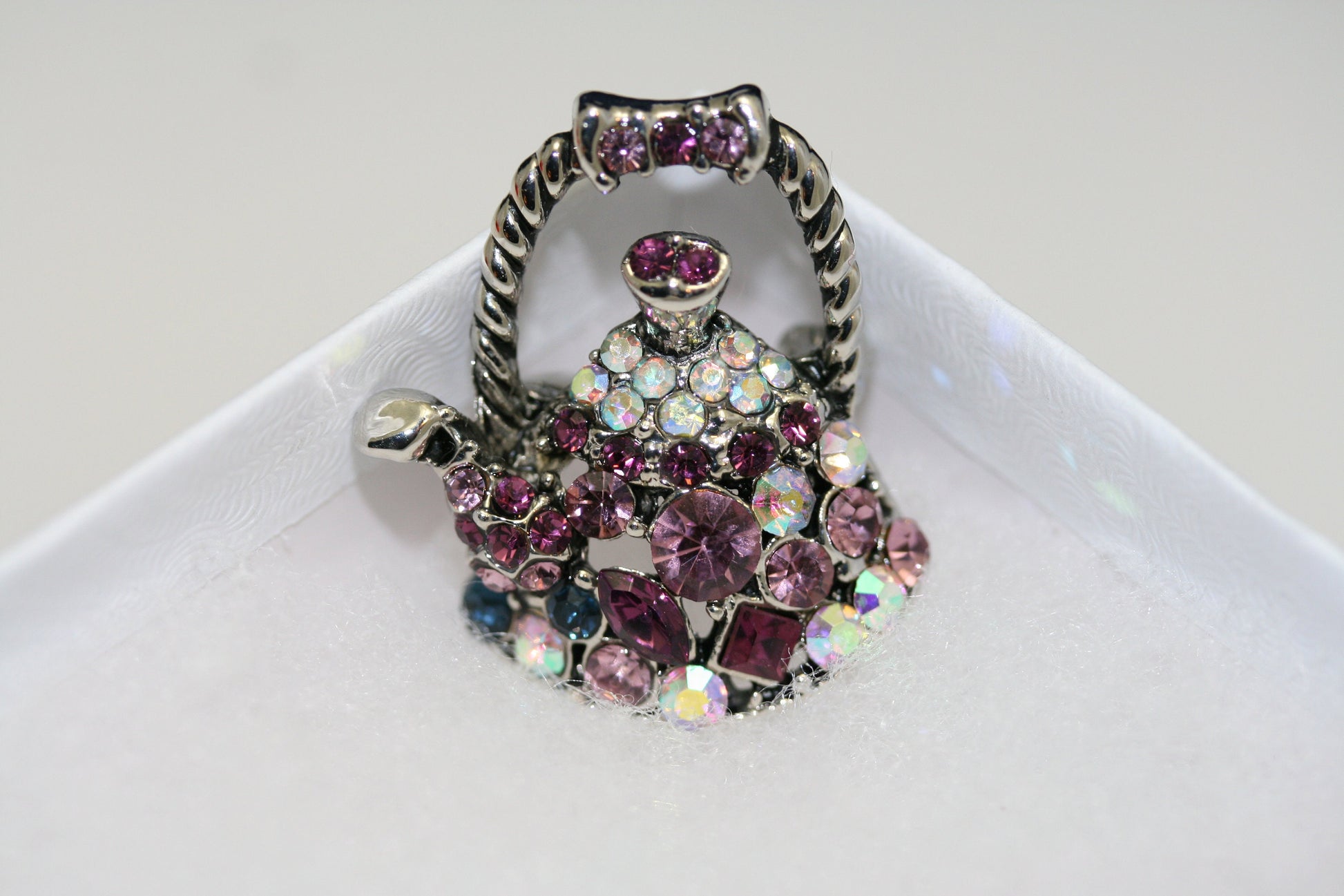 Rhinestone Teapot Brooches For Women Vintage Creative Design Pin Available Fashion Jewelry