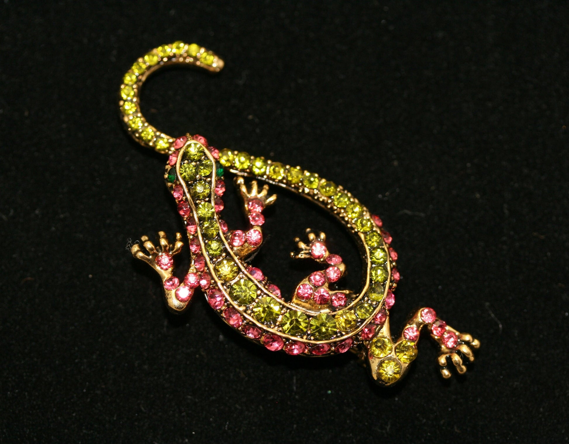 Unique Gecko Lizard Brooch Pin Multi-Colors Rhinestones Crystal Brooch Pin, Animal Fashion Jewelry