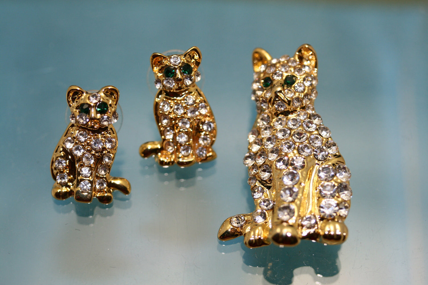 Rhinestones Gold-Tone Cat Brooch, Pin & Post Earring Set, Crystal Cat Pin Brooch, Cat Earrings.