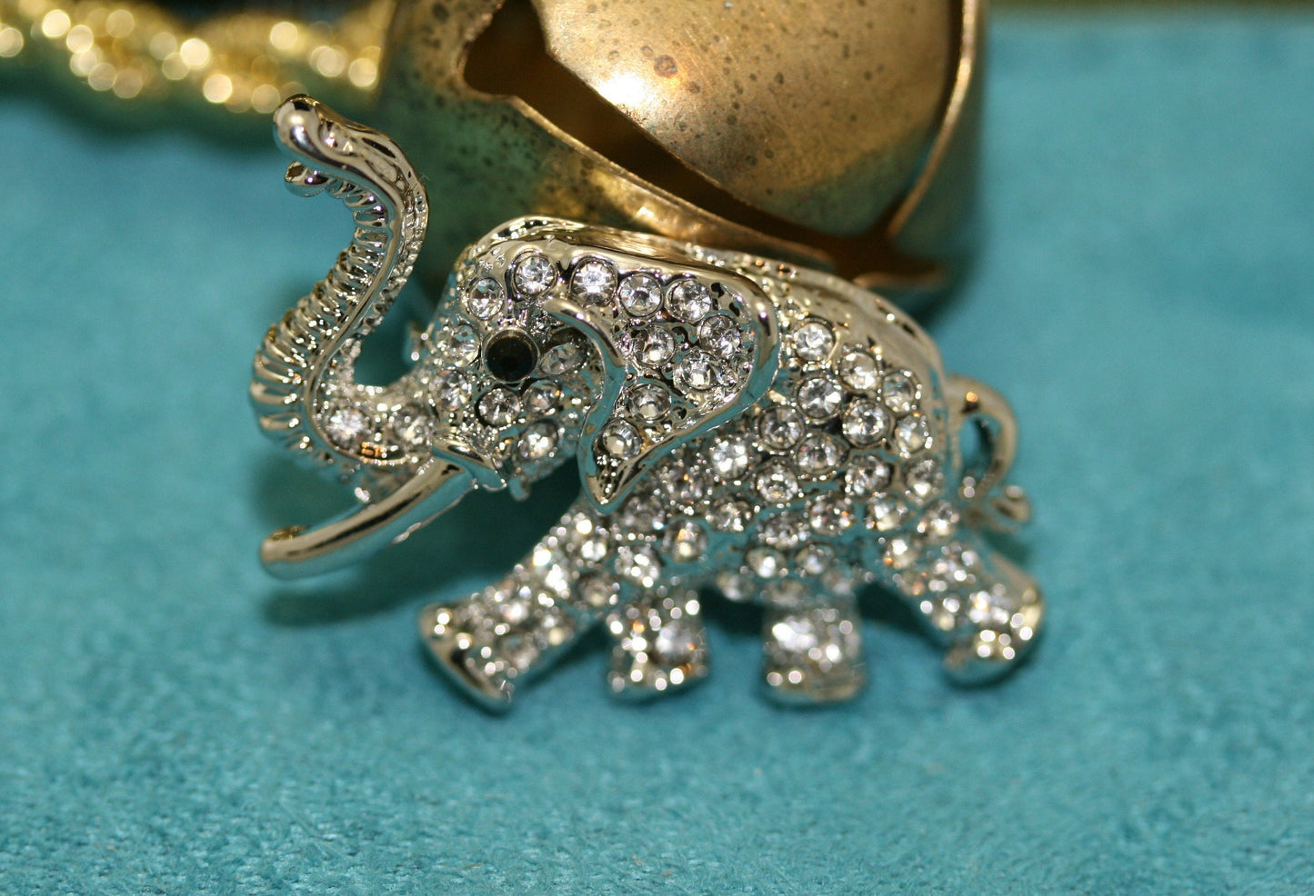 RHINESTONE ELEPHANT BROOCH! Adorable Animal Luck Pin, Crystal Animal Accessory Jewelry