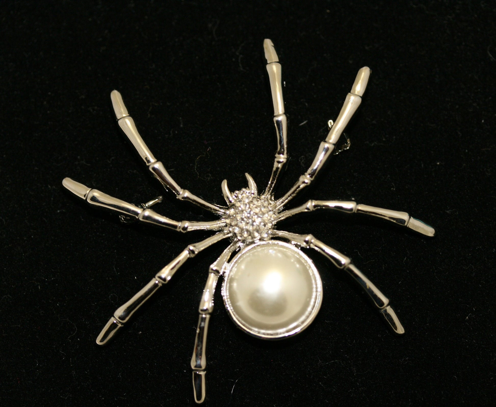 White Faux Pearl & Rhinestone Spider Arachnid Brooch Pin, Halloween Jewelry, Spider Pin