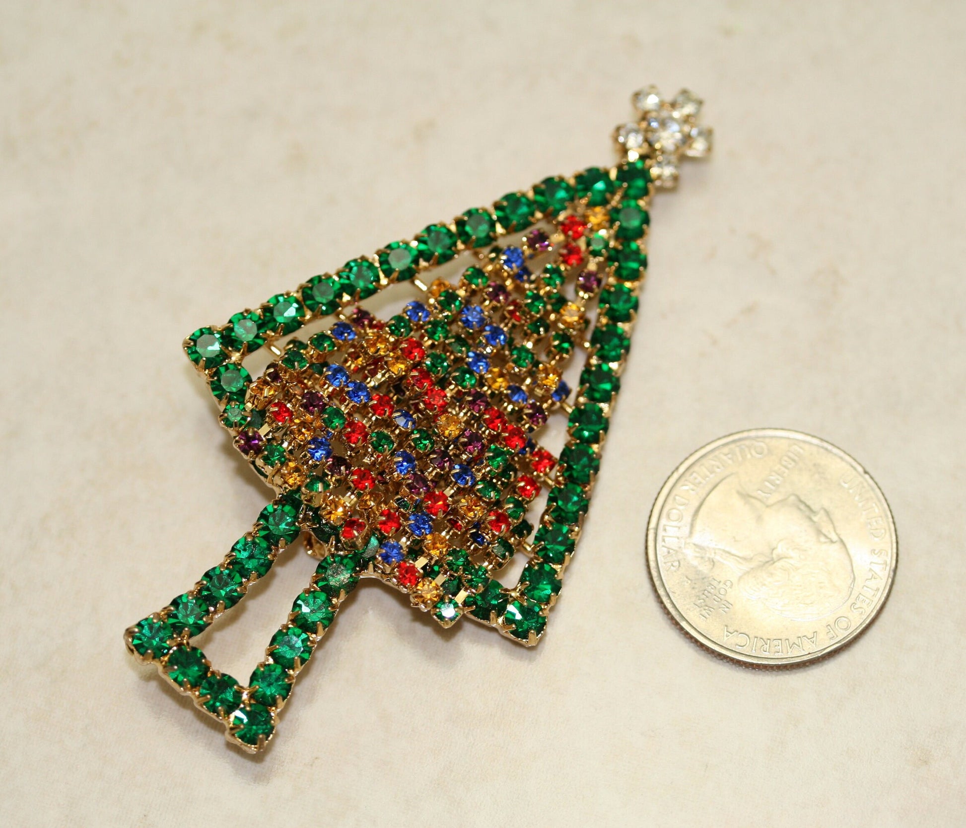 Vintage Rhinestone Prong-set Christmas Tree Brooch Pin, Holiday Christmas Jewelry
