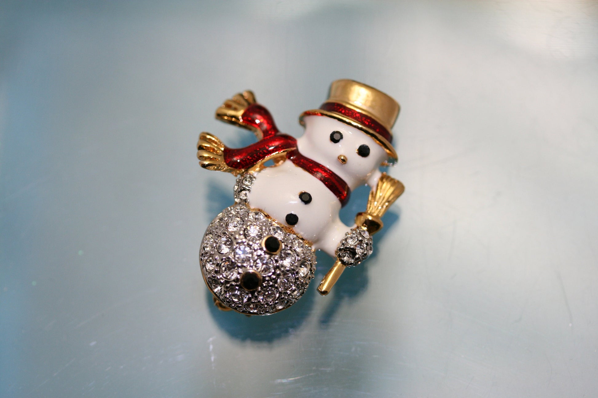 Rhinestone Snowman Brooch Christmas Snowman Pin, Suit Lapel Pin for Gift Party Fashion Holiday Jewelry