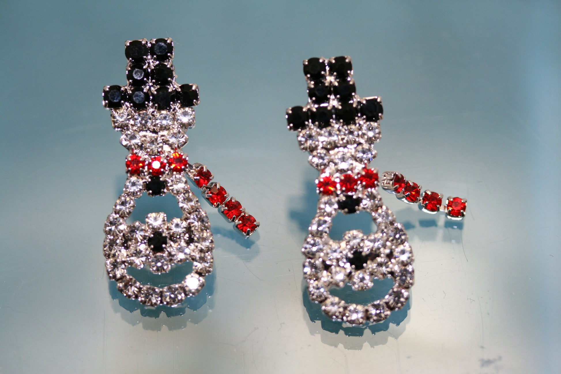 Rhinestone Christmas Snowman Earring, Christmas Stud Earring, Holiday Jewelry