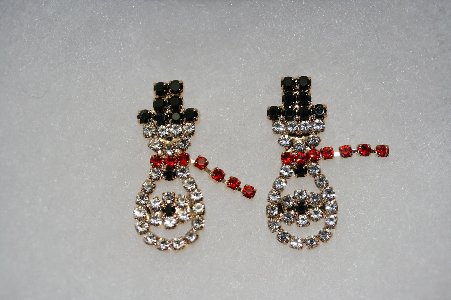 Rhinestone Christmas Snowman Earring, Christmas Stud Earring, Holiday Jewelry