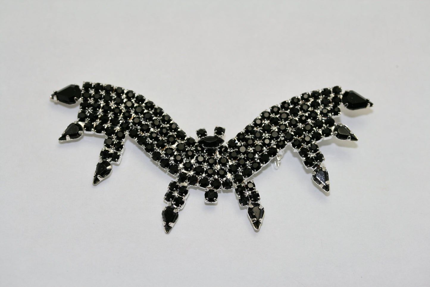 Rhinestone Crystal Black Bat Pin Brooch for Halloween, Prong-Set Halloween Jewelry