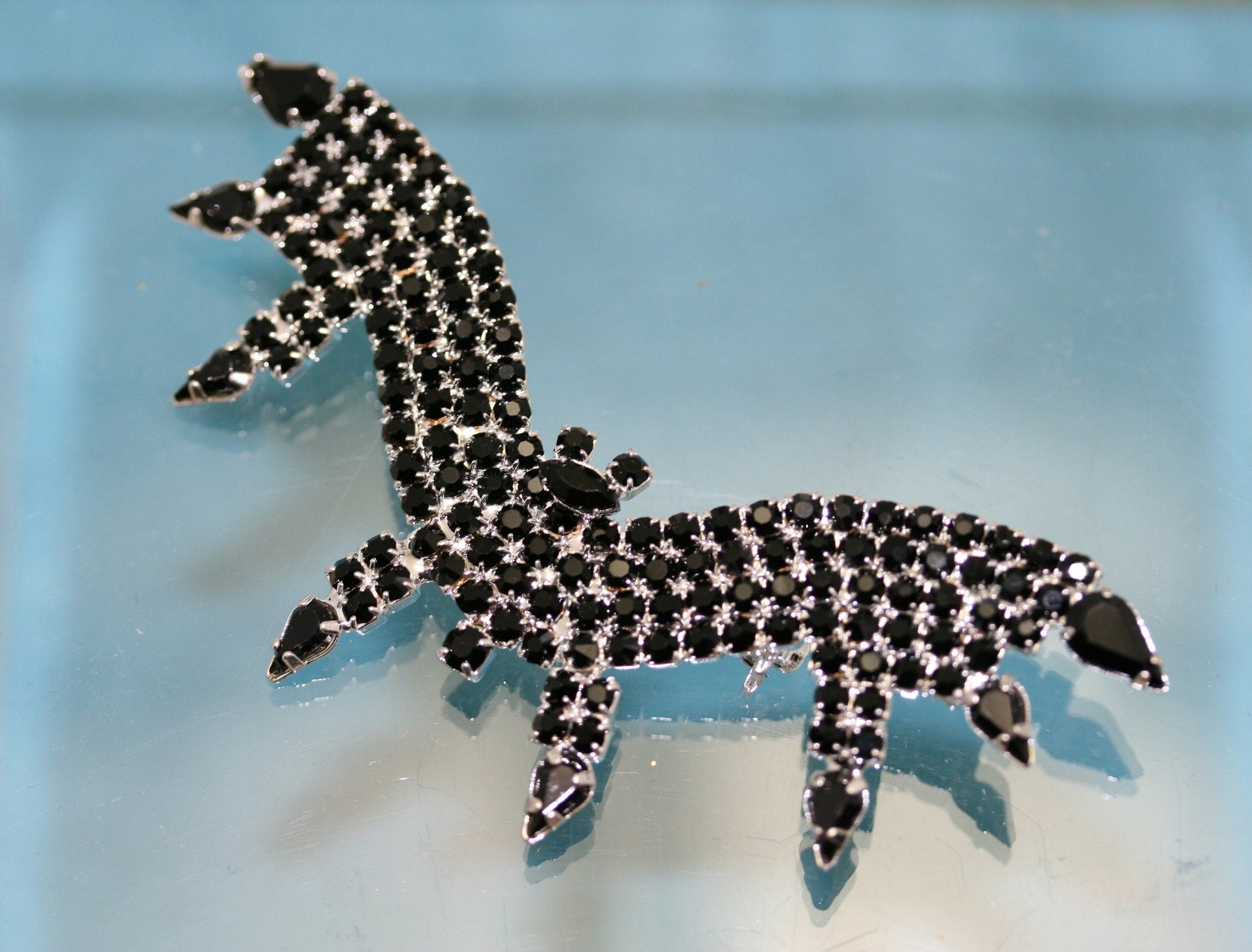 Rhinestone Crystal Black Bat Pin Brooch for Halloween, Prong-Set Halloween Jewelry