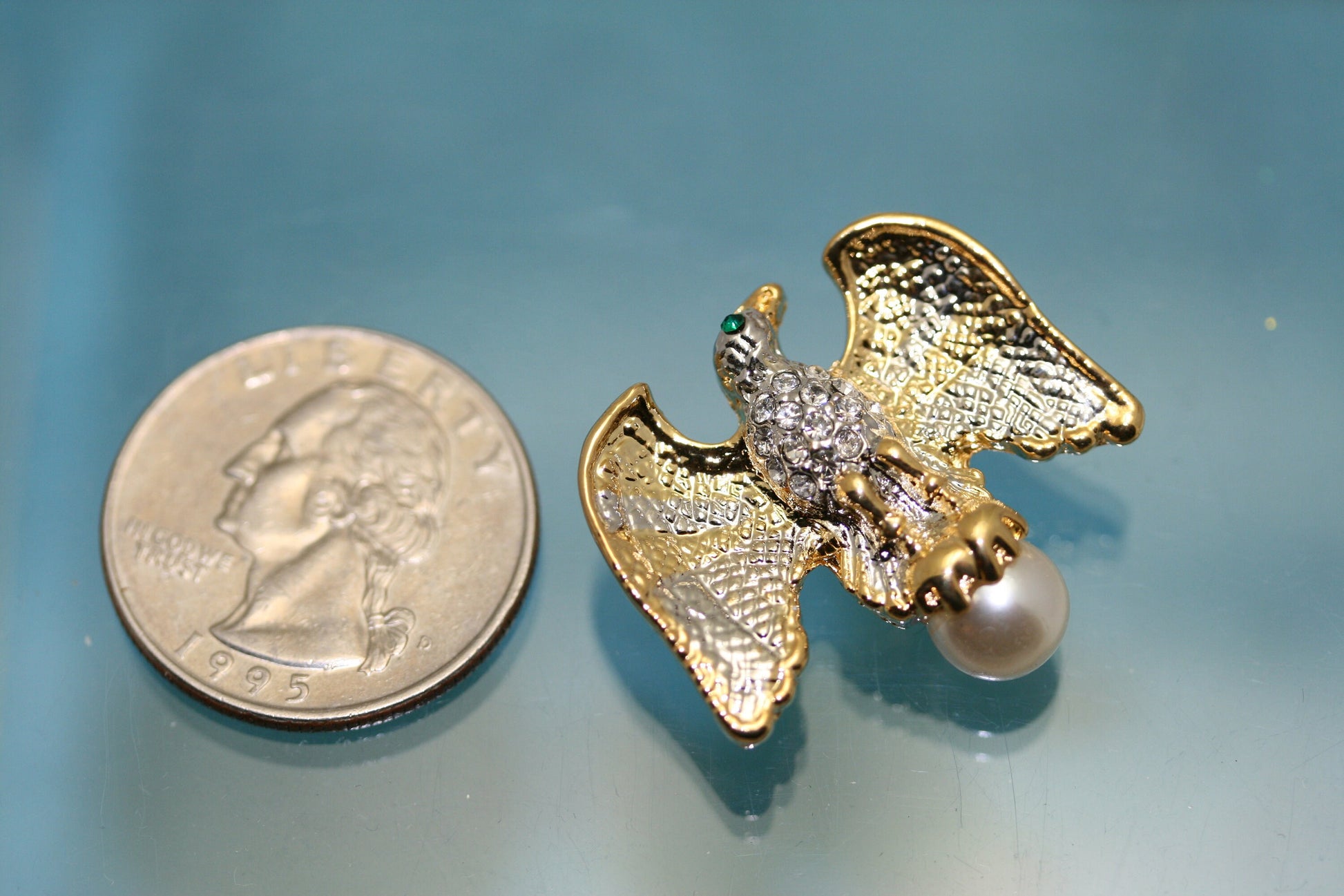 Rhinestone Gold Eagle Crystal Pearl Pin Small Dar Patriot Military USA Campaign Dar Brooch