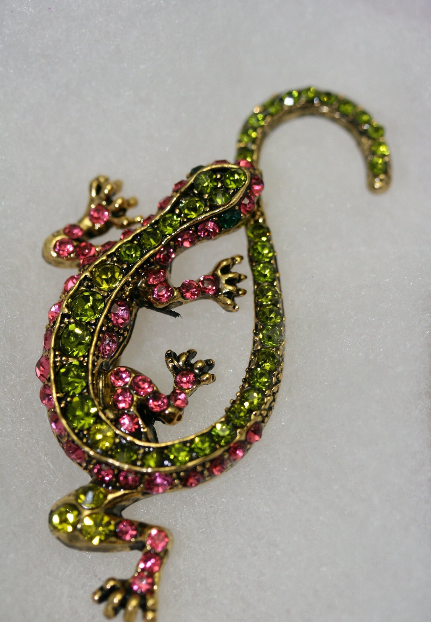 Unique Gecko Lizard Brooch Pin Multi-Colors Rhinestones Crystal Brooch Pin, Animal Fashion Jewelry