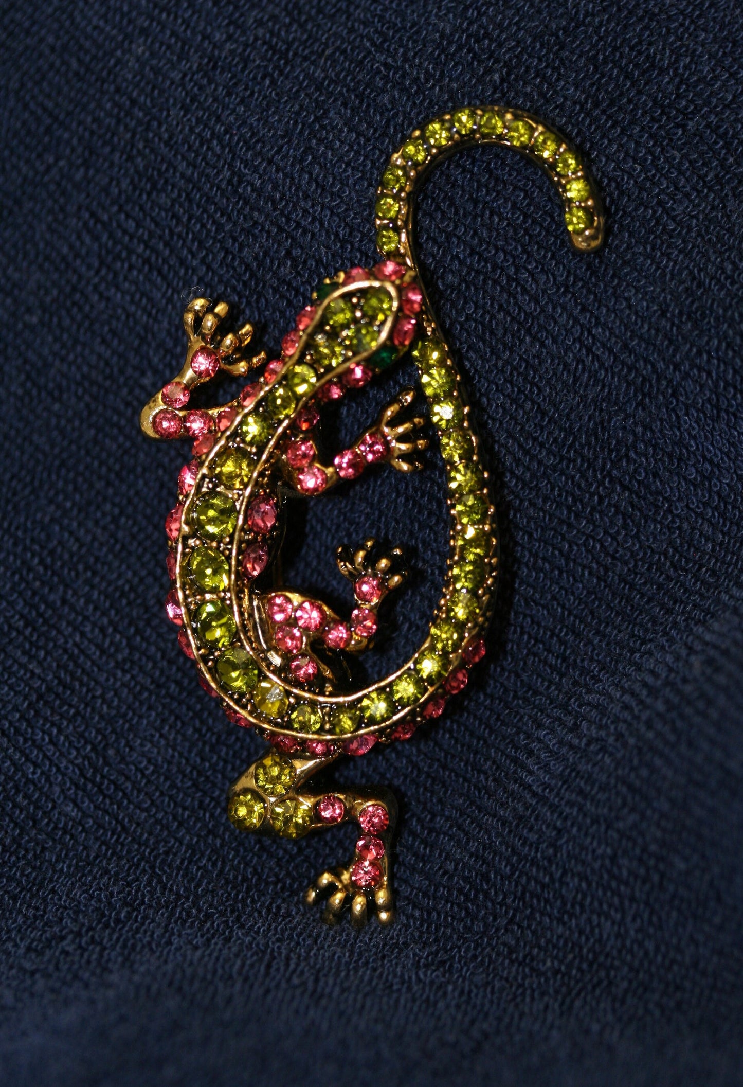 Unique Gecko Lizard Brooch Pin Multi-Colors Rhinestones Crystal Brooch Pin, Animal Fashion Jewelry