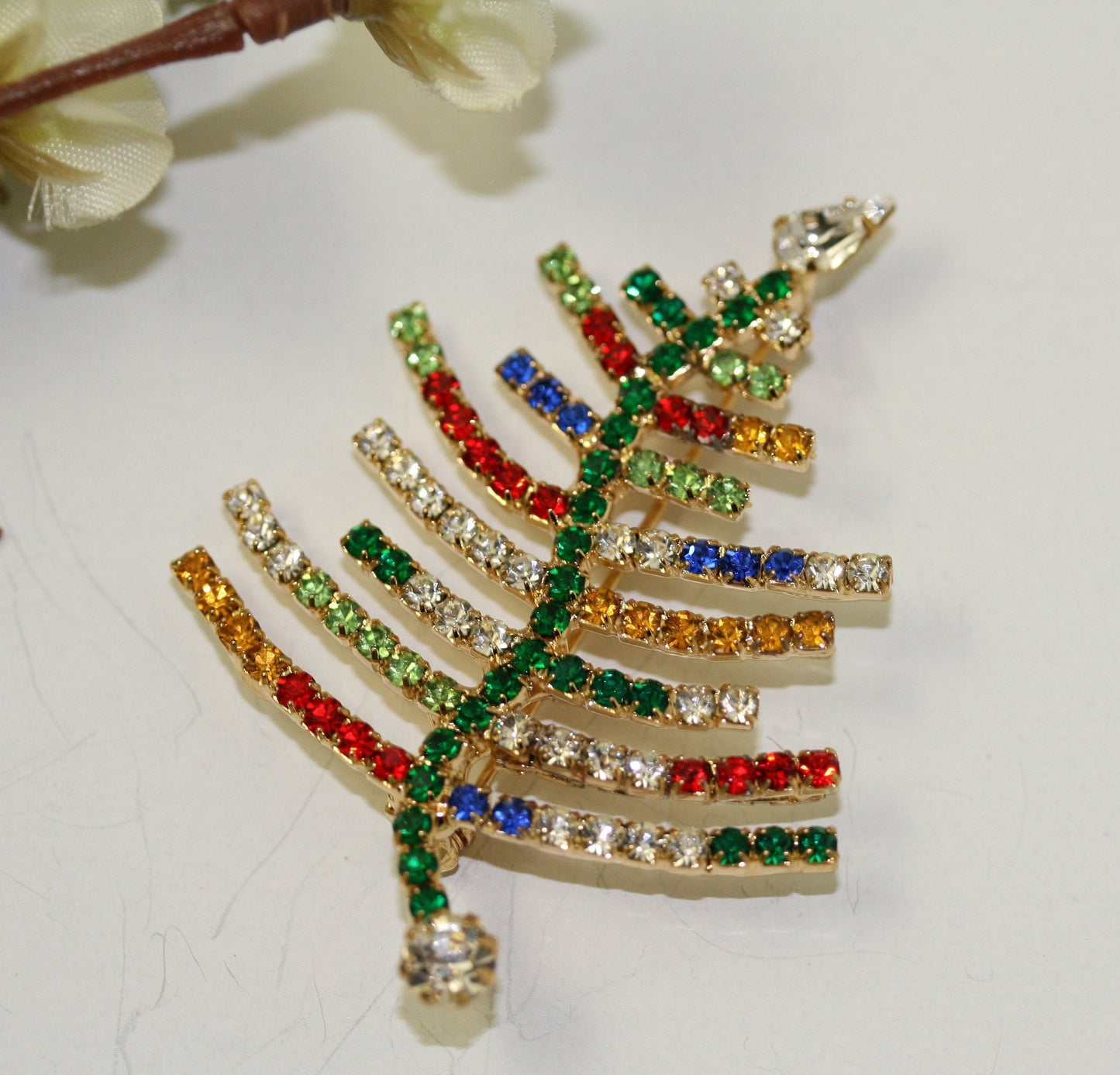 Sparkling Rhinestone Christmas Tree Brooch, Xmas Pin, Holiday Fashion Jewelry Gift