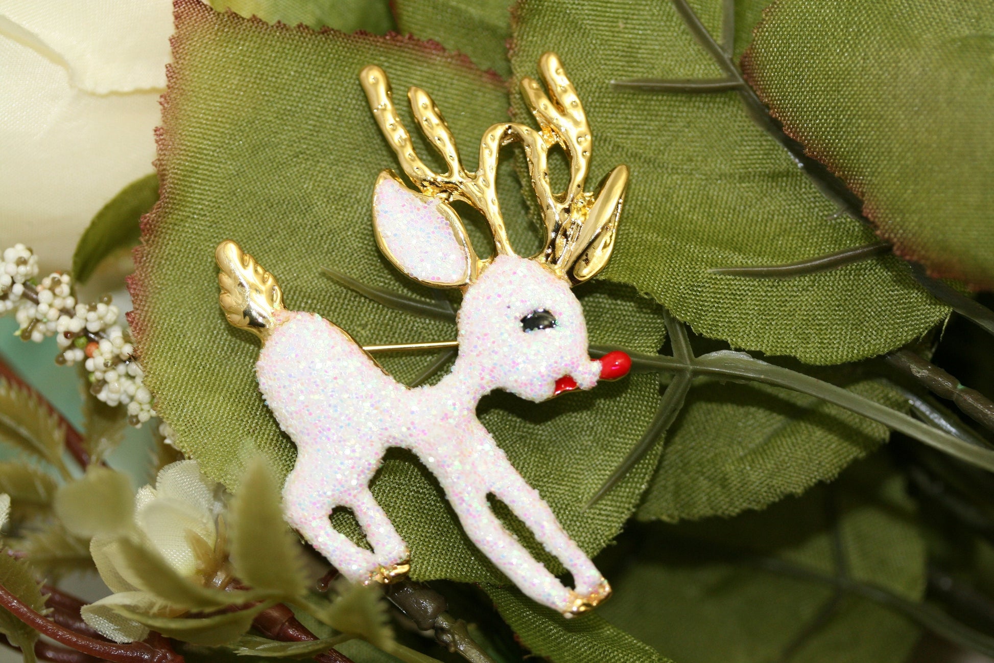 Beautiful Rudolph Reindeer Sparkling White Christmas Reindeer Pin Brooch, Christmas Jewelry