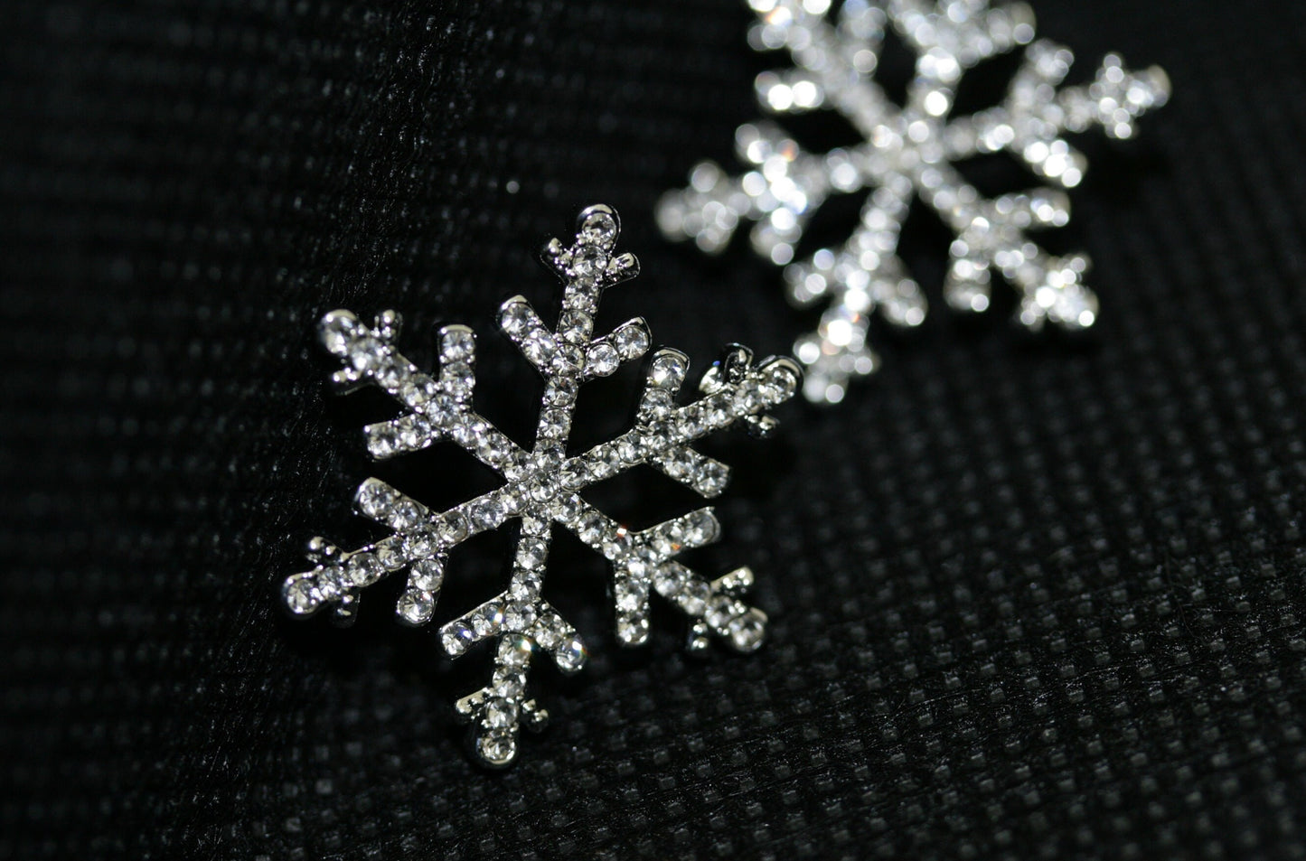 Rhinestone Snowflake Post Stud Earring, Crystal Christmas Holiday Jewelry, Winter Snowflake Earring