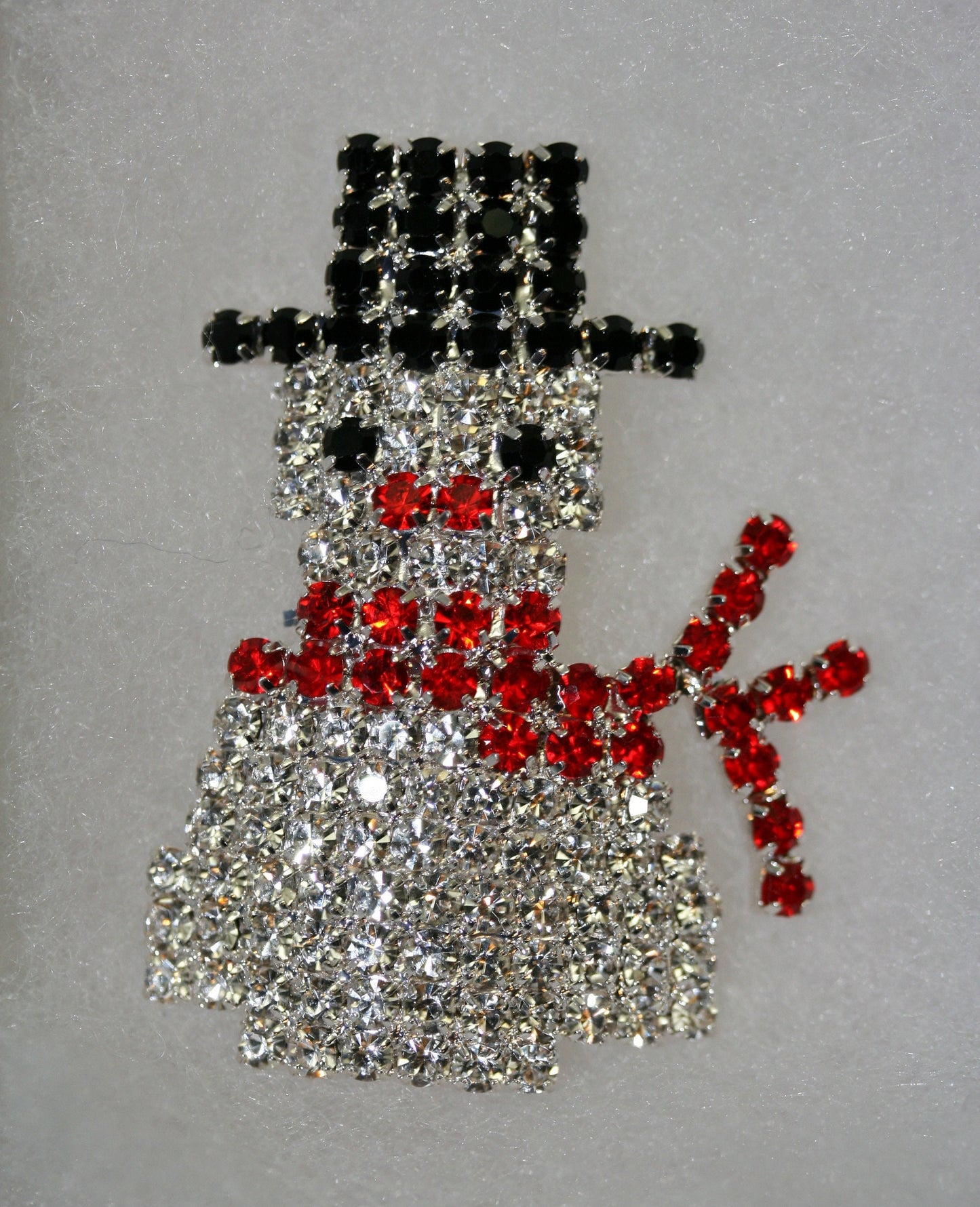 Rhinestone Winter Snowman Pin Brooch, Prong-setting Crystal Christmas Snowman, Holiday Christmas Jewelry