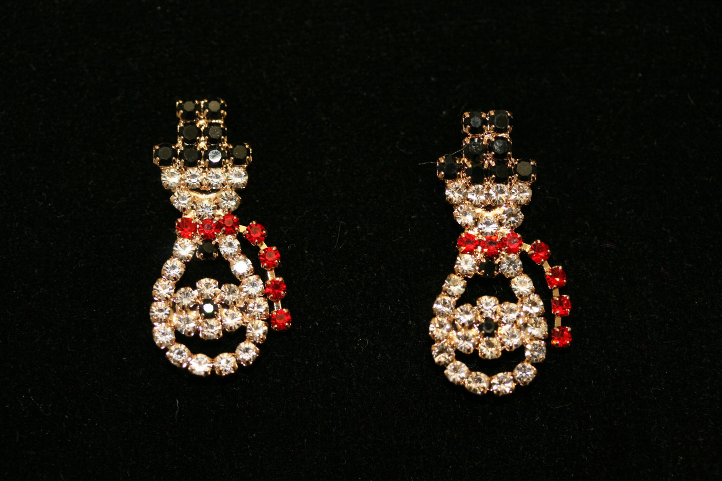 Rhinestone Christmas Snowman Earring, Christmas Stud Earring, Holiday Jewelry