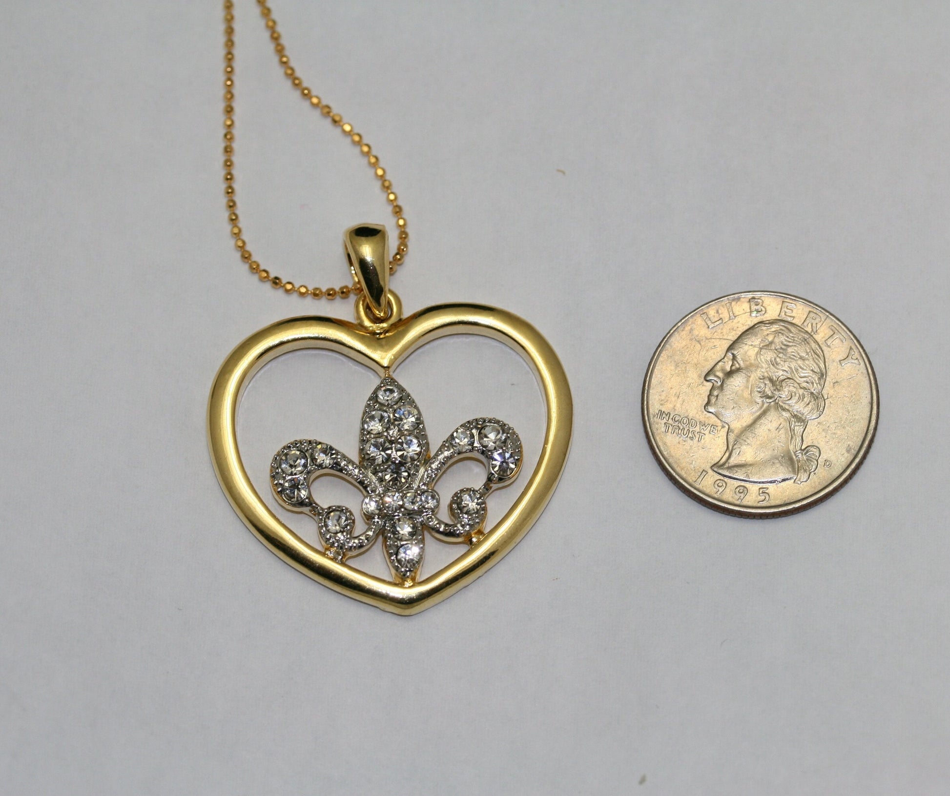Fleur De Lis Intaglio Heart Pendant Rhinestone Charm Fleur De Lis Necklace Fashion Jewelry