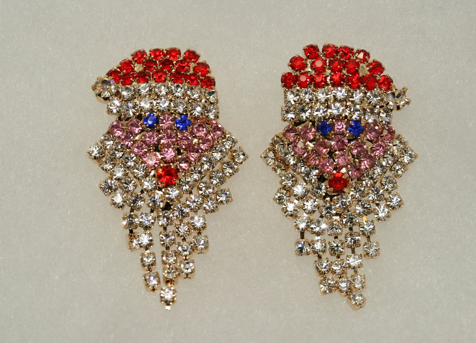 Vintage Sparkly Rhinestone Santa Claus Face Brooch Pin and Earrings Set, Xmas Holiday Jewelry Gift