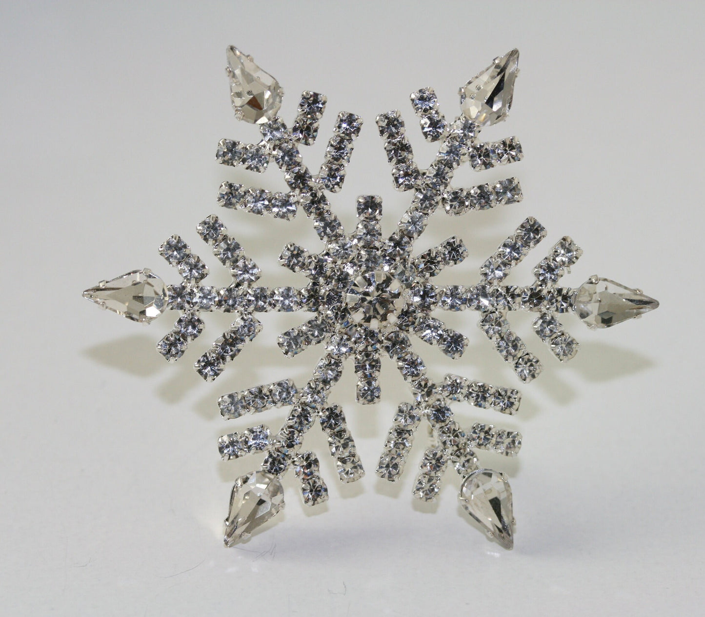 Crystal Winter Snowflake Flower Clear Rhinestone Elegant Christmas Brooch Pin and Pendant, Christmas Holiday Gift Jewelry