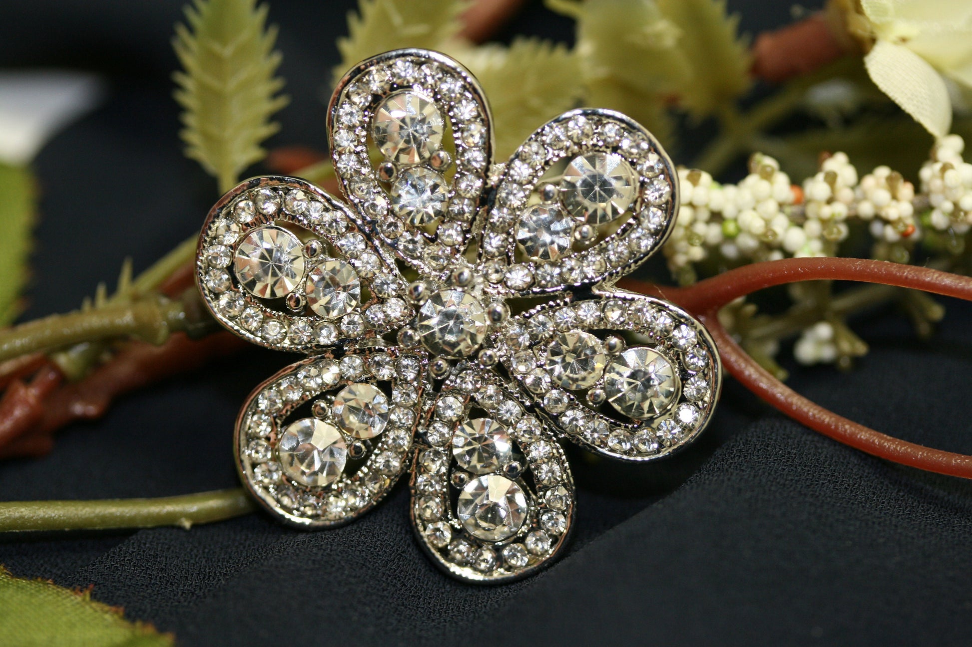 Silver-tone Rhinestone Snowflake Brooch, Pin & Pendant, Christmas Winter Snowflake Jewelry Gift, Wedding Jewelry