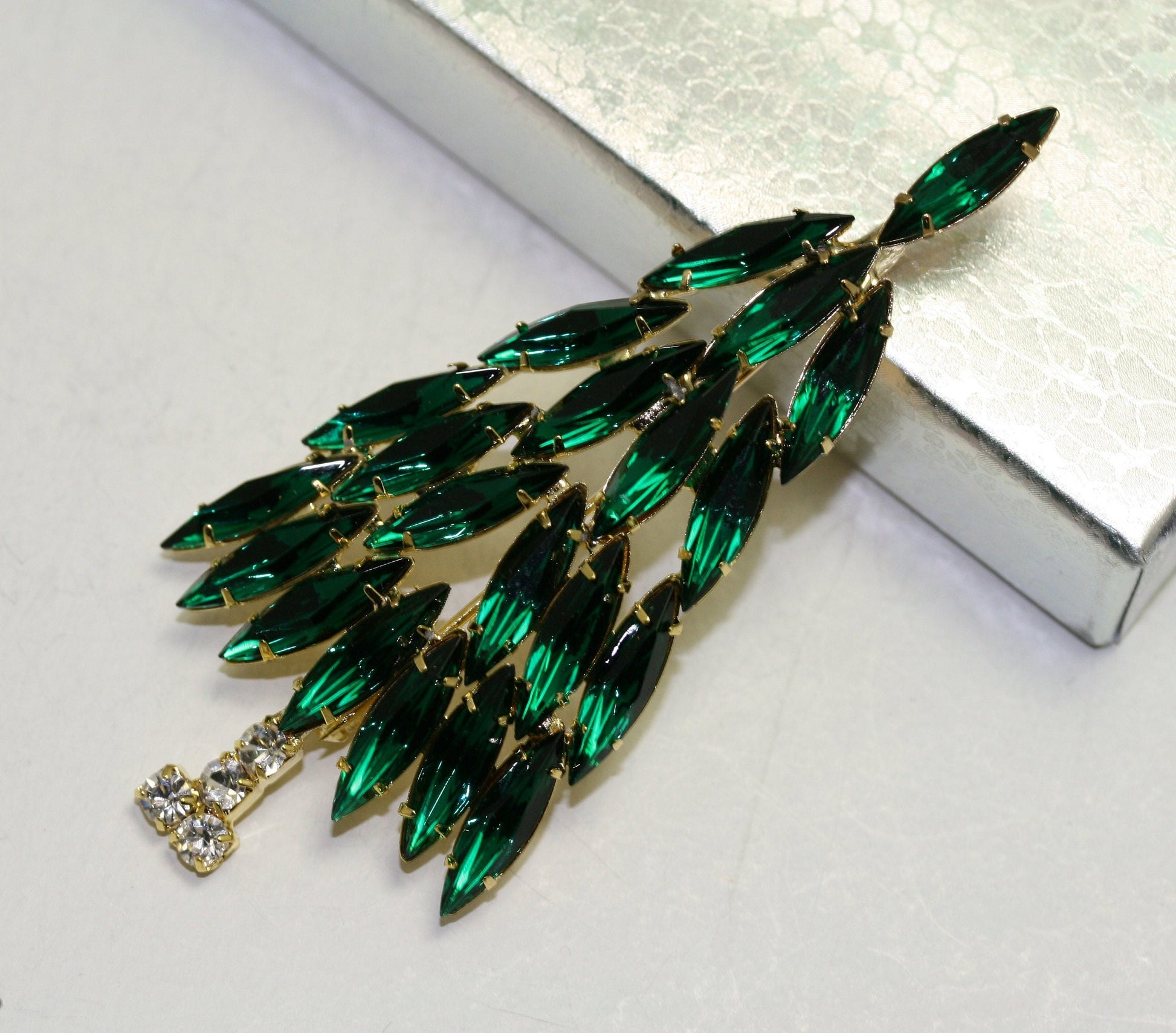 Emerald Green Rhinestone Christmas Tree Brooch Pin, Christmas Jewelry Gift