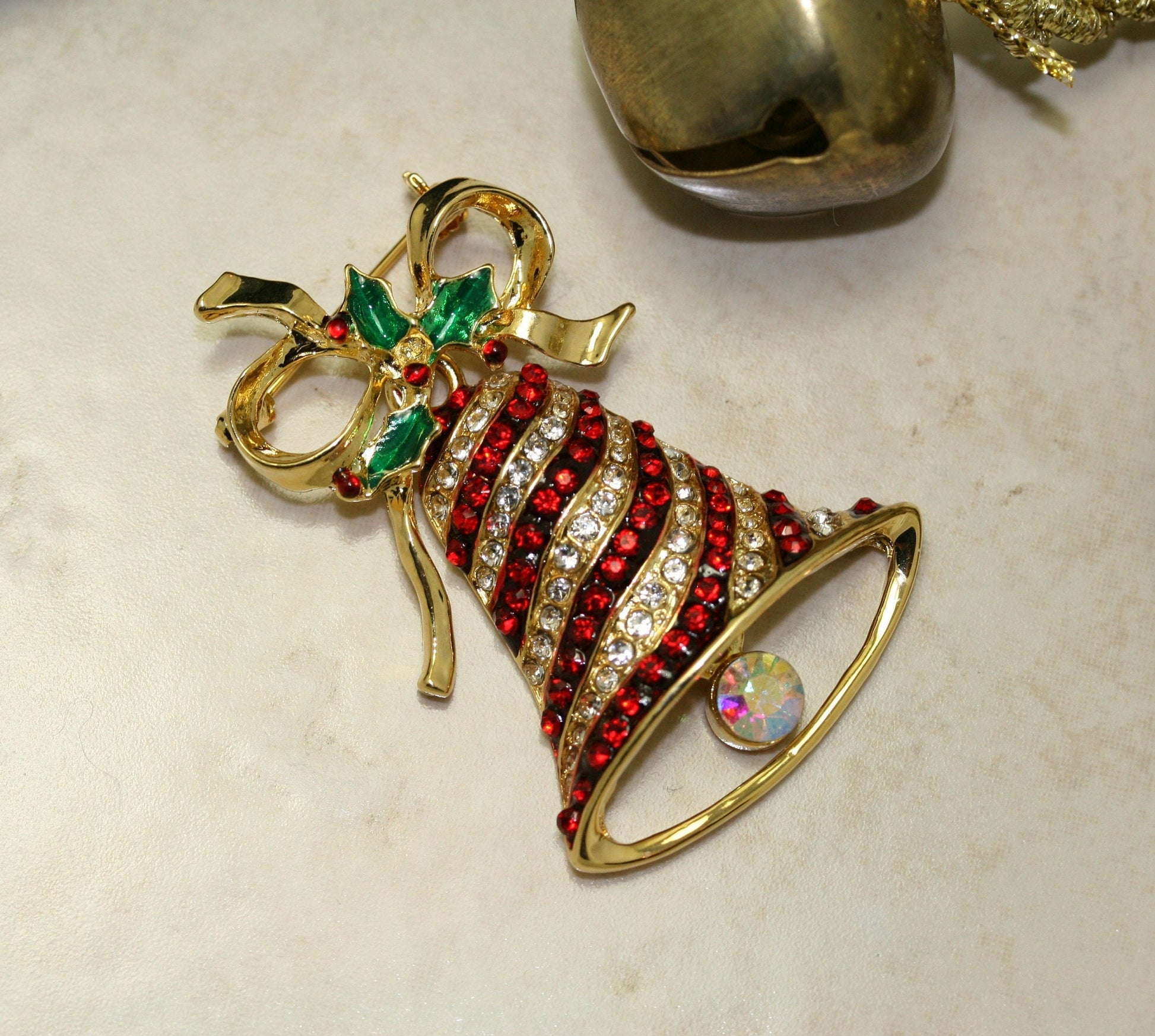 Vintage Dangling Heavily Mechanical Christmas Bell and Bow Pin, Rhinestone Xmas Bell Jewelry, Holiday Gift.