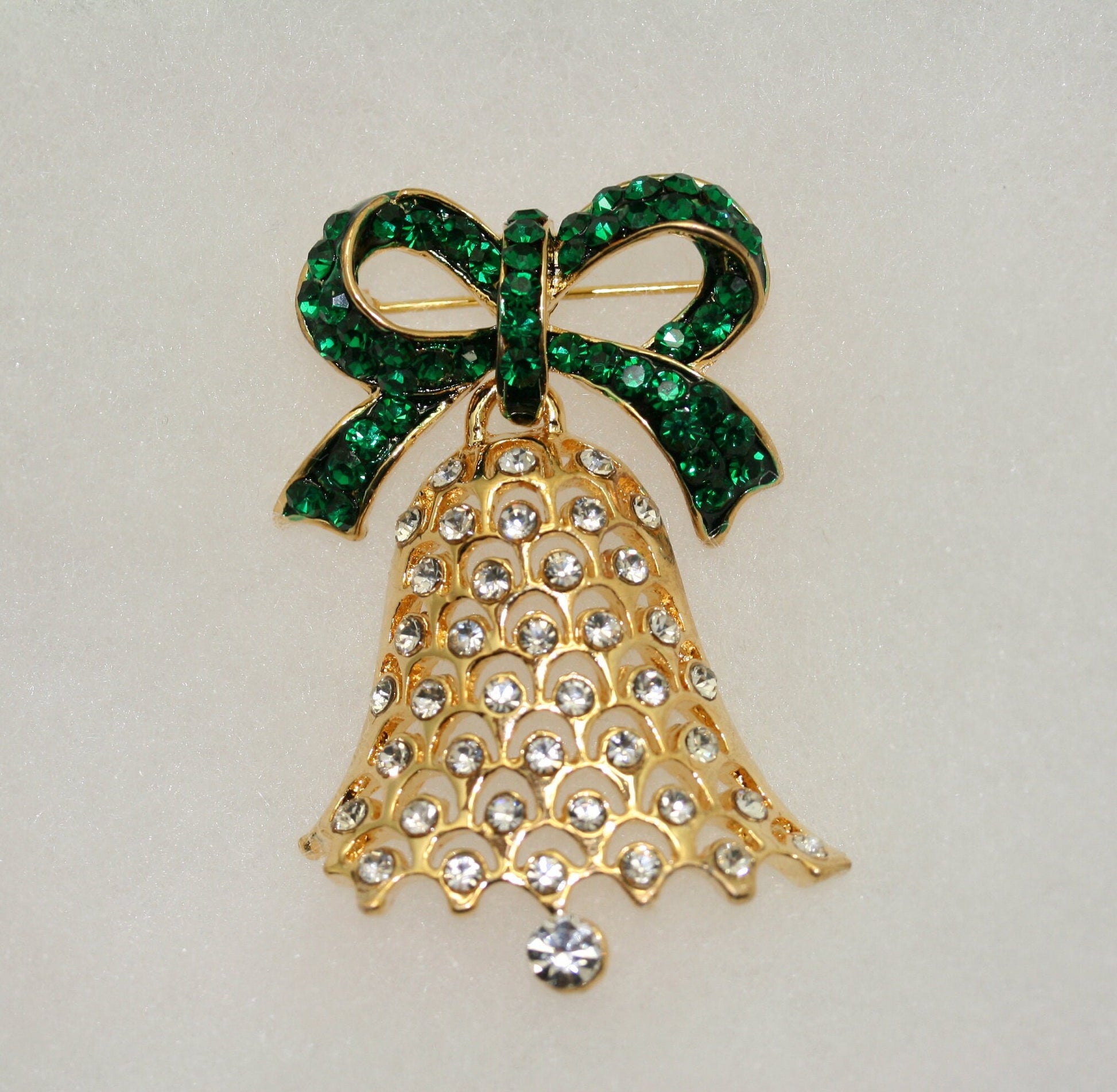 Vintage Rhinestone Christmas Bell Ribbon Pin Brooch, Gold-Plated Xmas Holiday Jewelry Gift