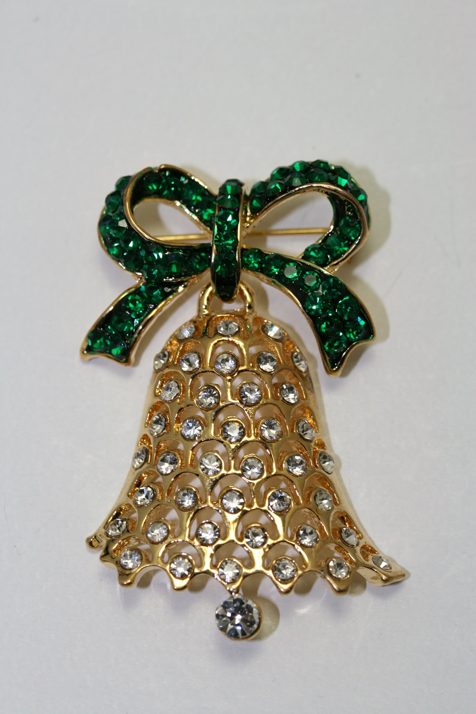 Vintage Rhinestone Christmas Bell Ribbon Pin Brooch, Gold-Plated Xmas Holiday Jewelry Gift