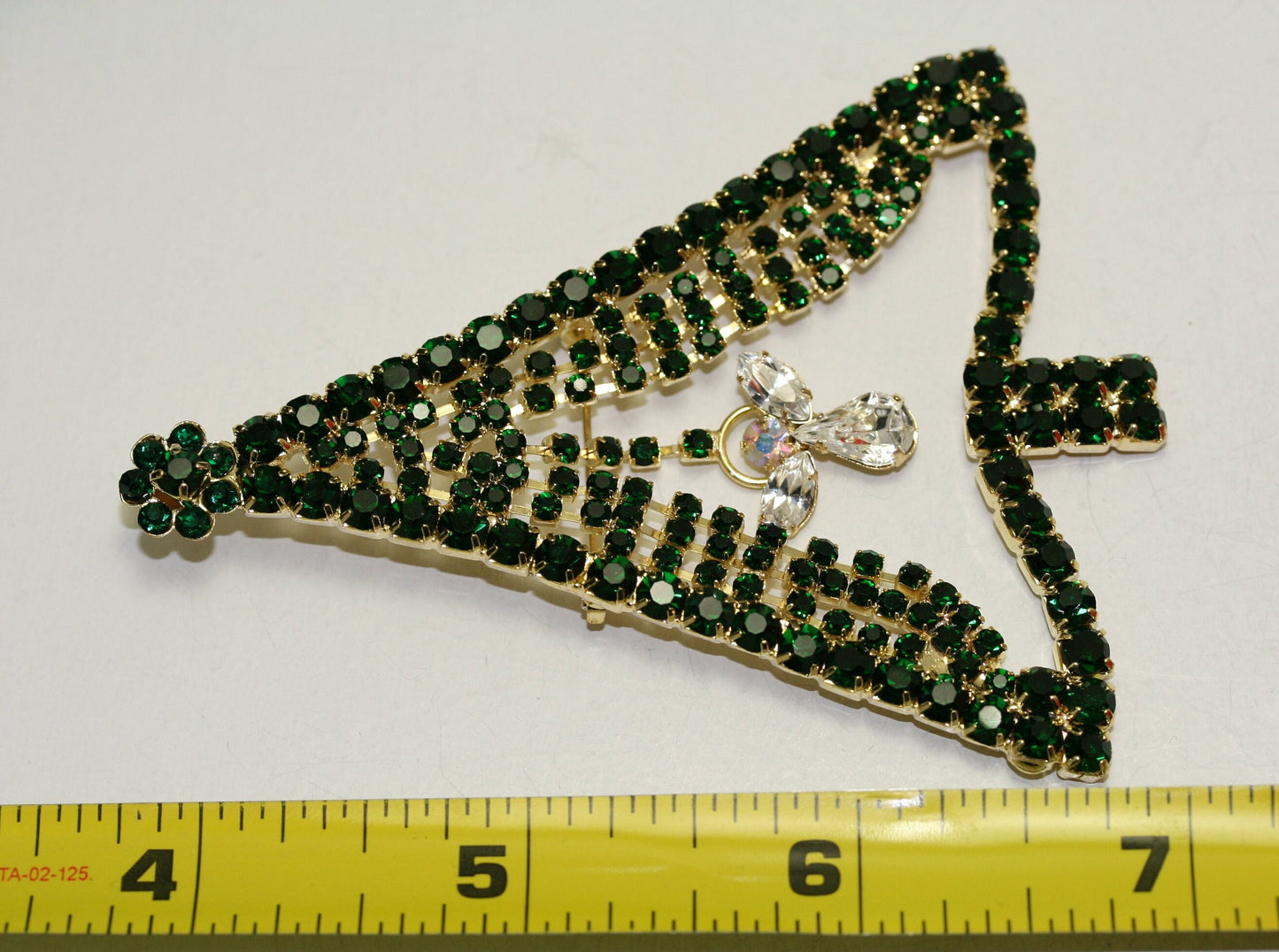 Emerald Green Rhinestone Christmas Tree Brooch Pin, Crystal Christmas Tree, Costume Holiday Jewelry Gift