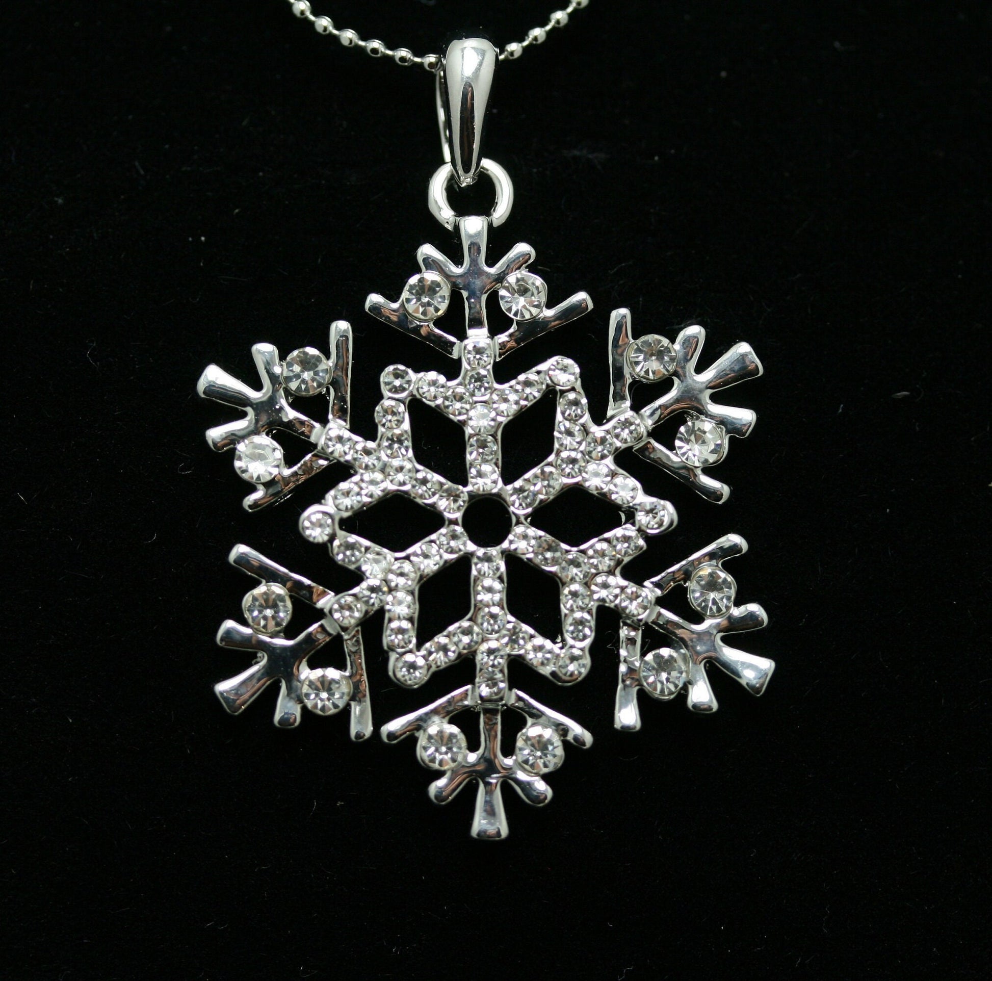 Rhinestone Snowflake Pendant Necklace, Christmas Snowflake Earrings, Christmas Snowflake Jewelry Set Christmas Gift