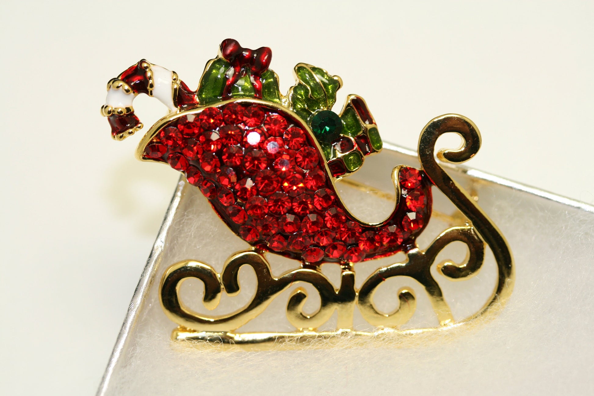 Christmas Xmas Rhinestone Enamel Santa Sleigh Ride Sled Gifts Brooch Pin, Holiday Jewelry Gift