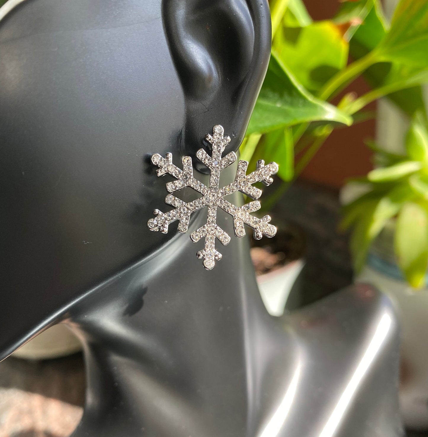 Rhinestone Snowflake Post Stud Earring, Crystal Christmas Holiday Jewelry, Winter Snowflake Earring