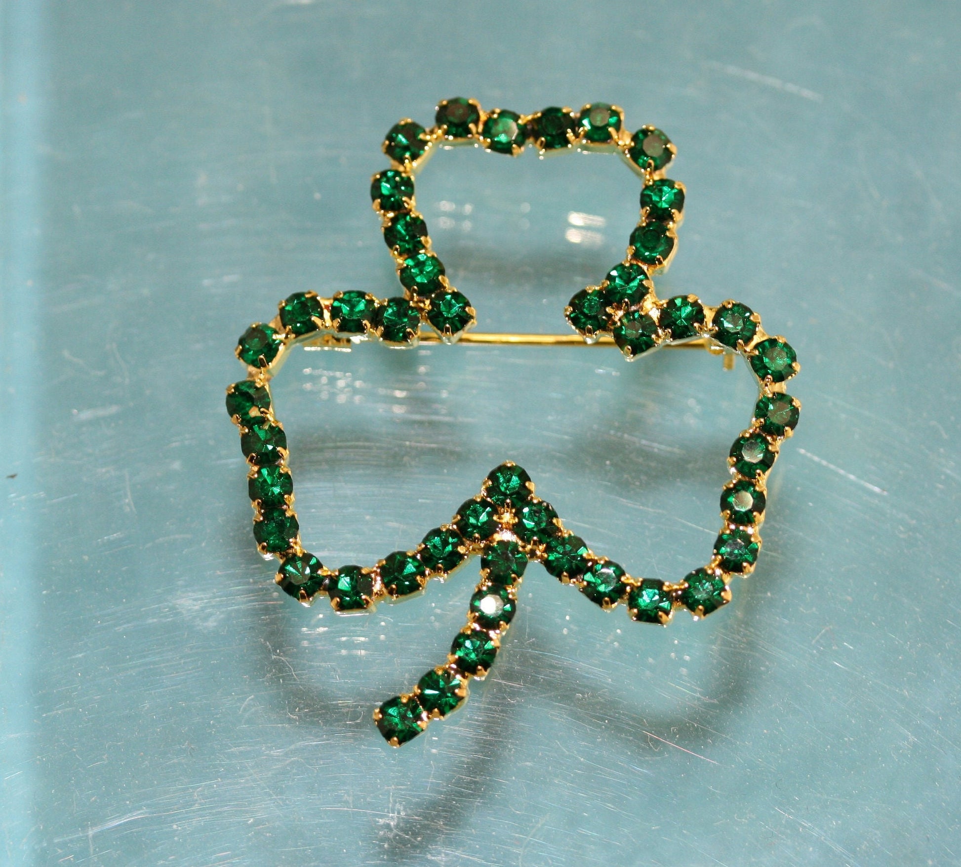 Emeralds Rhinestone Shamrock Outline St Patrick's Day Brooch & Dangle Earrings Set, Irish St Patrick's Day Shamrock Jewelry Gift