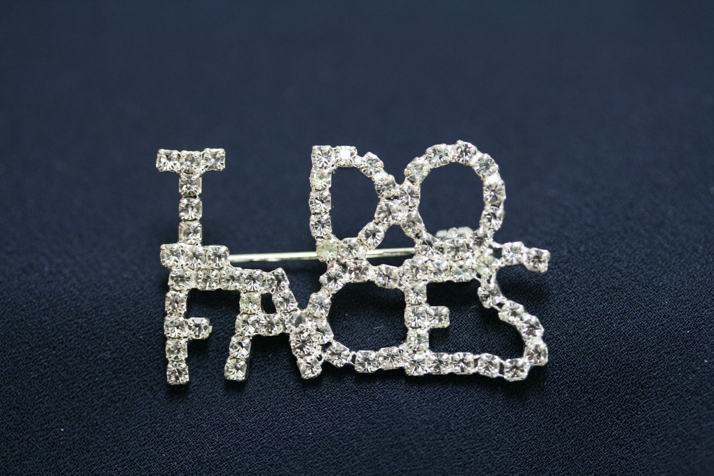 Rhinestone word Pins, "I do Nails" ,"I do hairs", " I do faces".