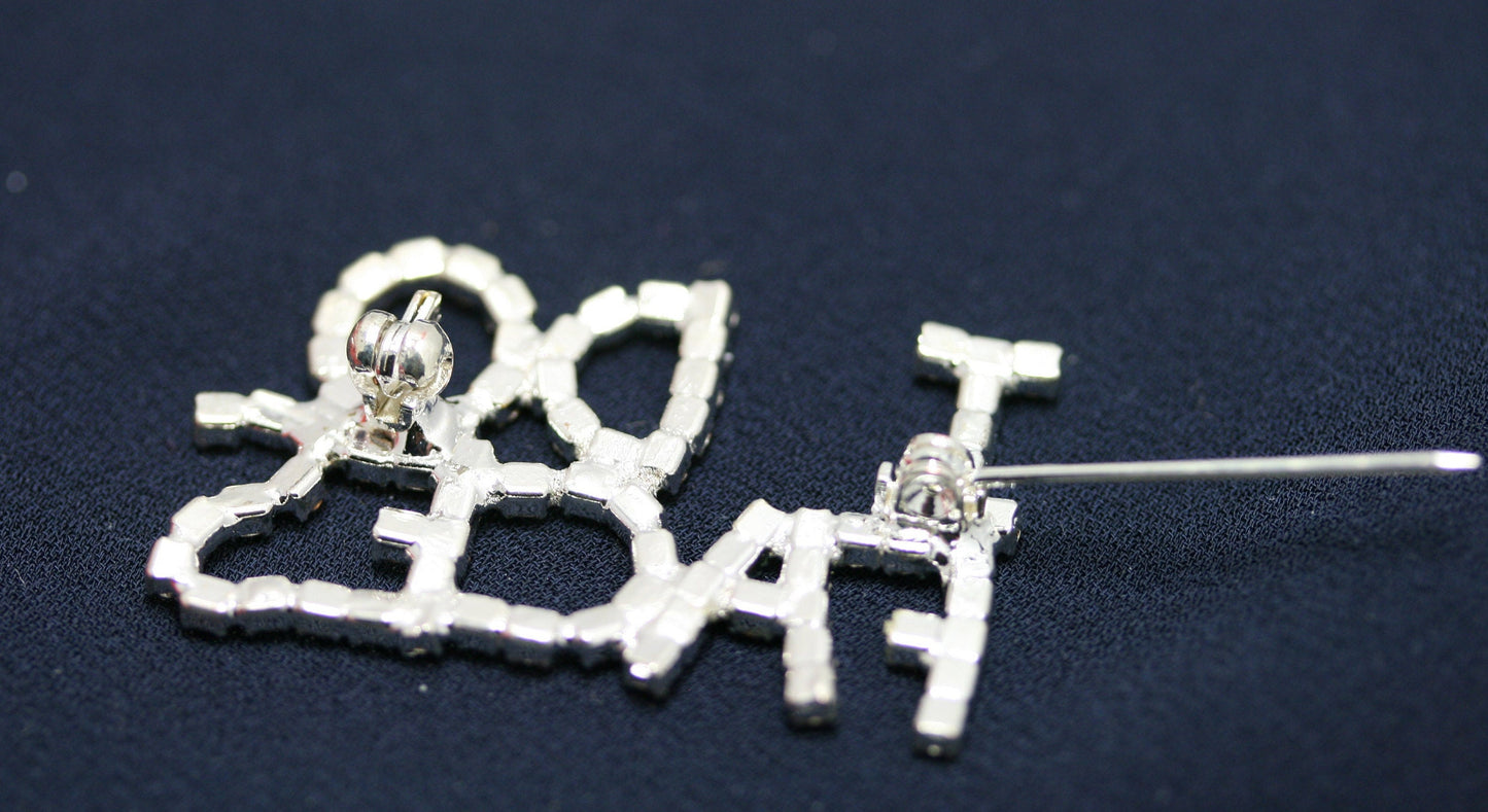 Rhinestone word Pins, "I do Nails" ,"I do hairs", " I do faces".