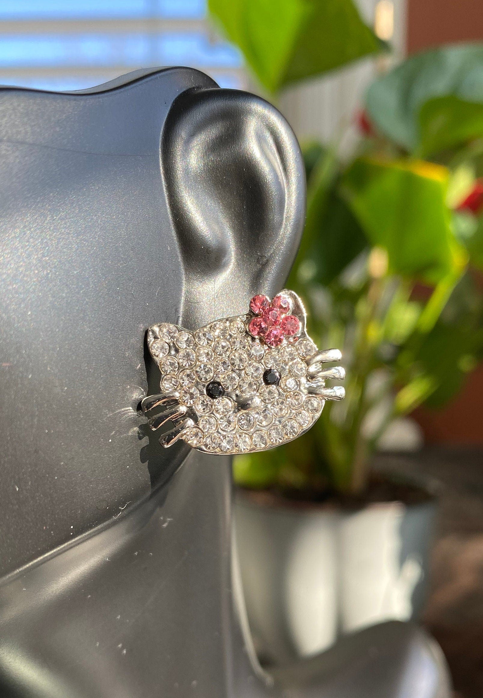 Silver Hello Kitty Rhinestone Brooch, Cat Pin with Pink Flower Kitty Bling, Crystal Hello Kitty Earrings