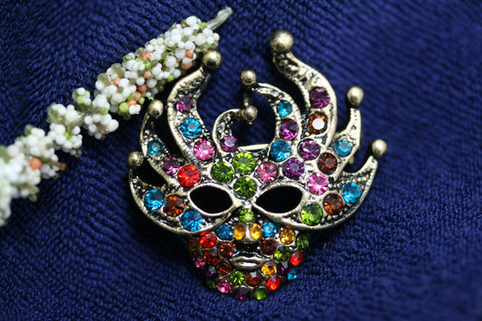 Rhinestone Mardi Gras Musk Brooch & Pendant, Multicolor Crystal Masquerade Ball Mask Pin Brooch