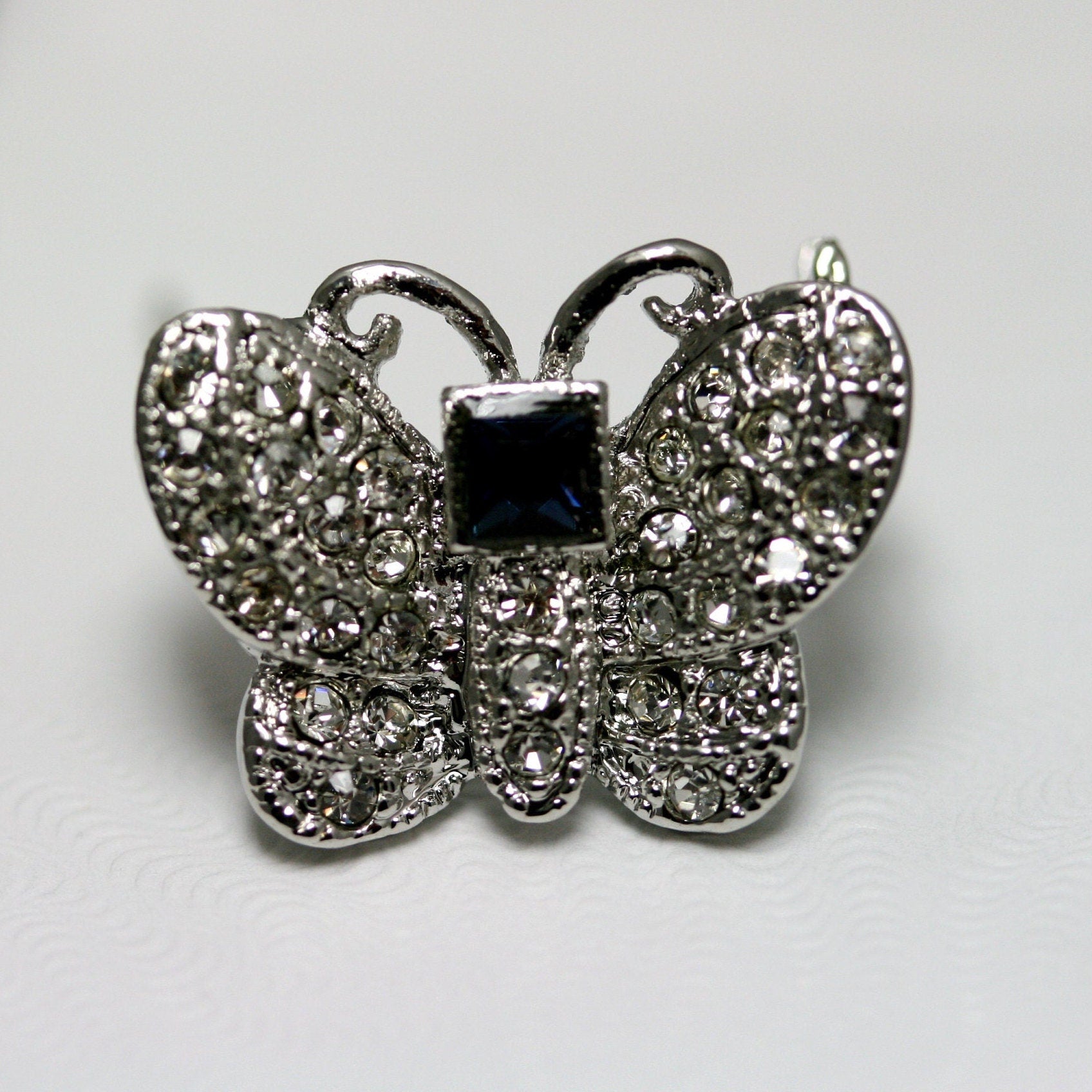 Butterfly Brooch Pin Crystal Blue Rhinestone Lovely Brooches For Women